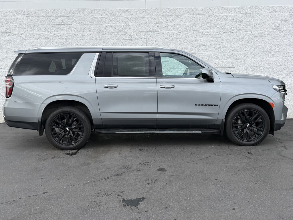 Used 2023 Chevrolet Suburban LS SUV