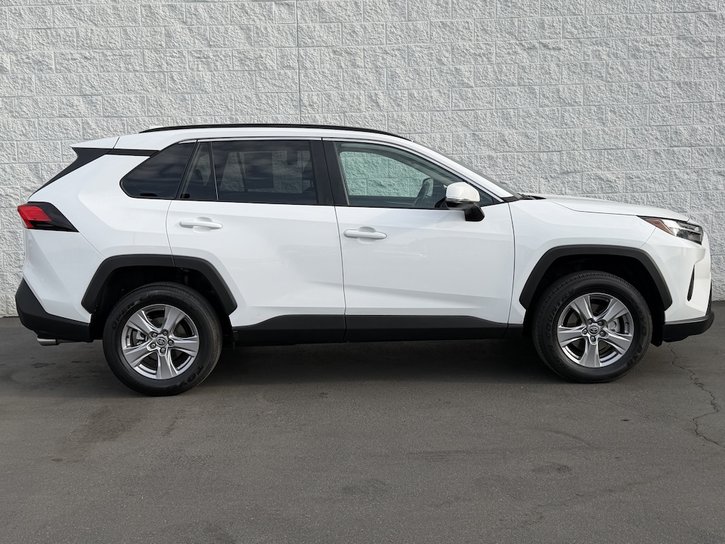 Used 2025 Toyota RAV4 XLE SUV