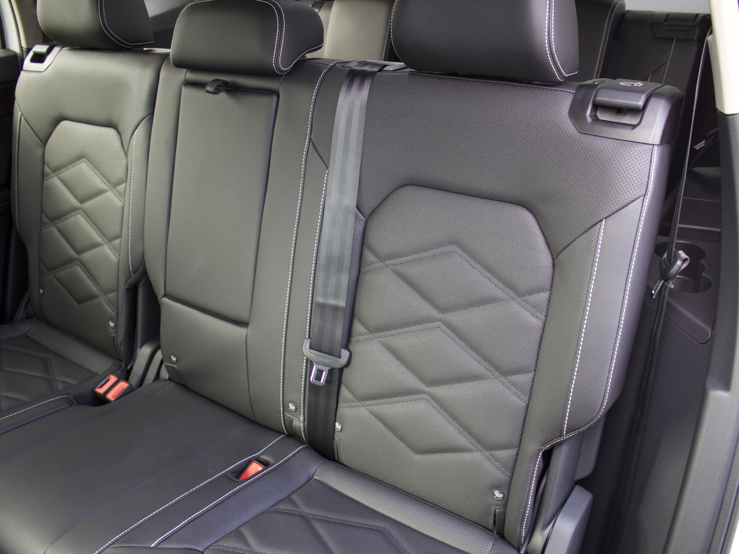 2026 Volkswagen Atlas SE - Photo 27