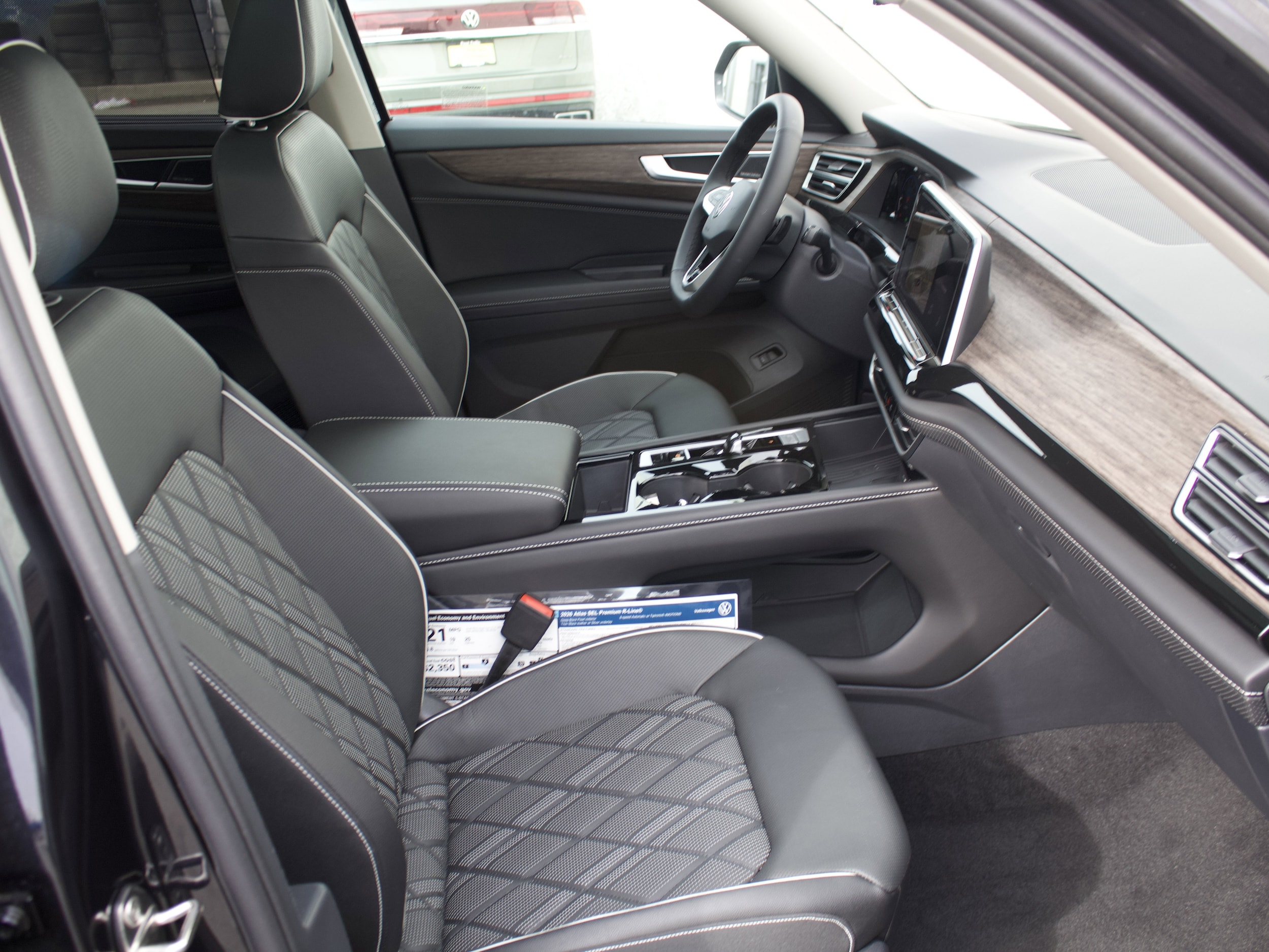 2026 Volkswagen Atlas SEL Premium R-Line - Photo 39