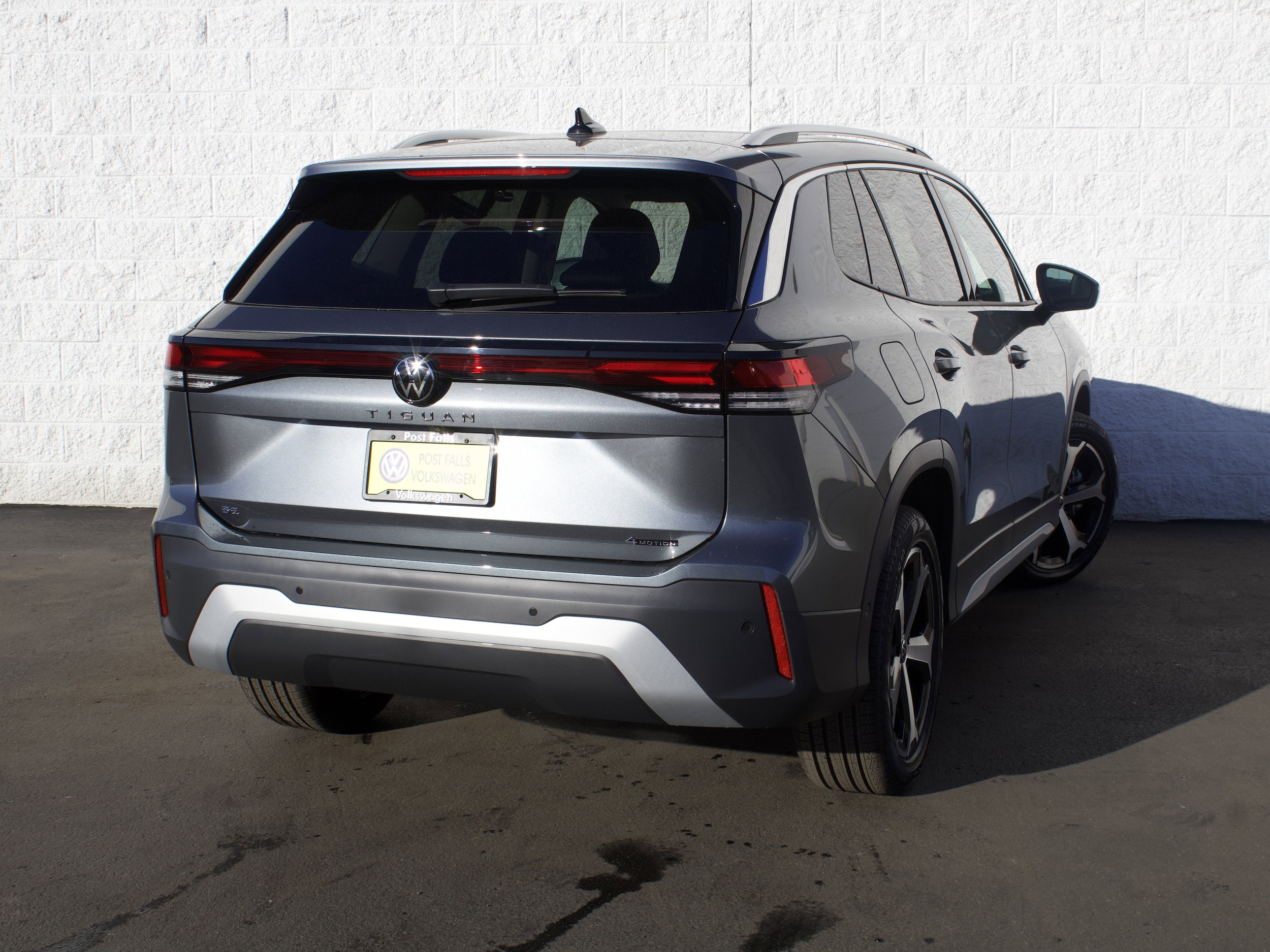 2026 Volkswagen Tiguan SE - Photo 7