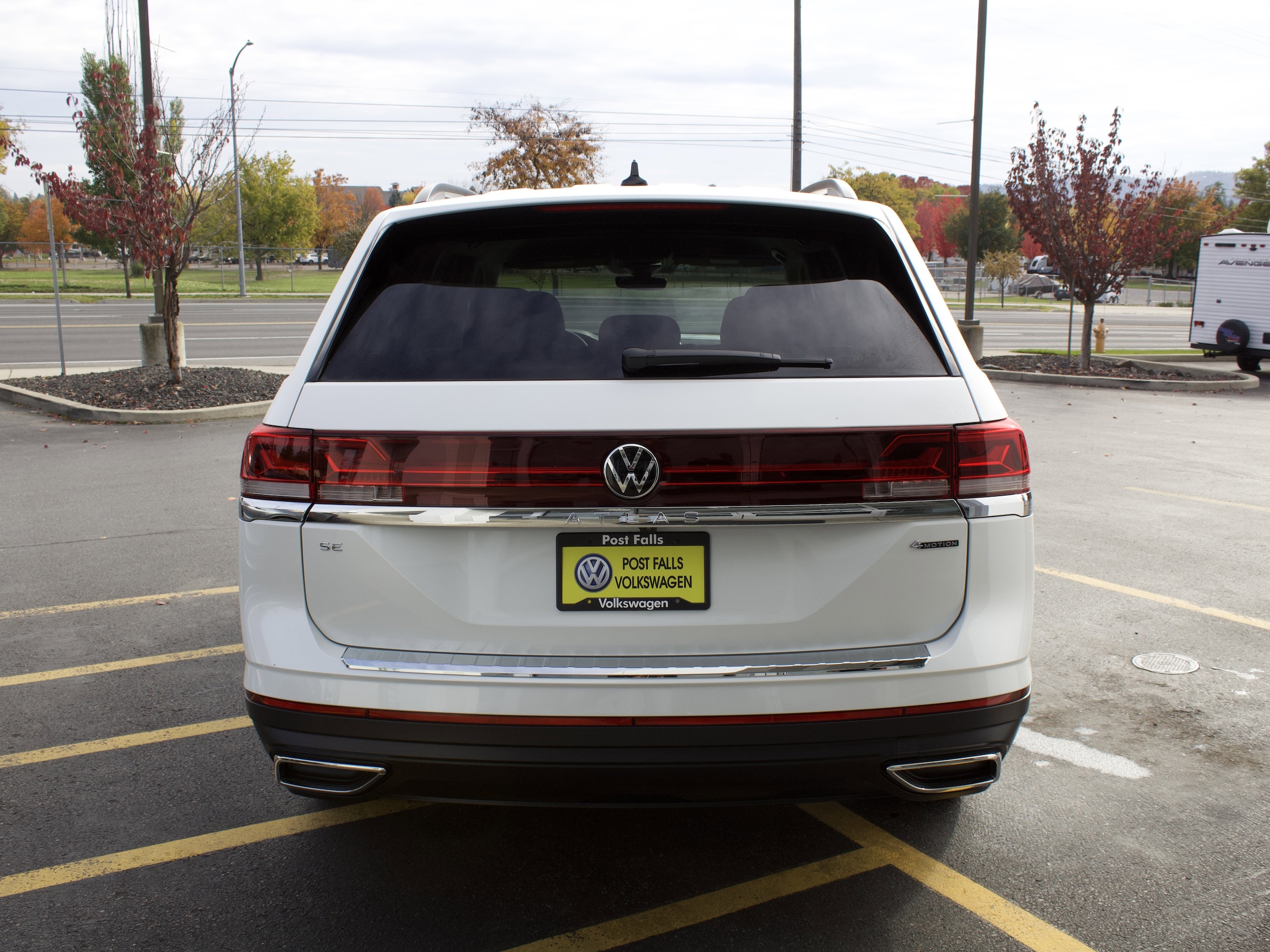 2026 Volkswagen Atlas SE - Photo 6