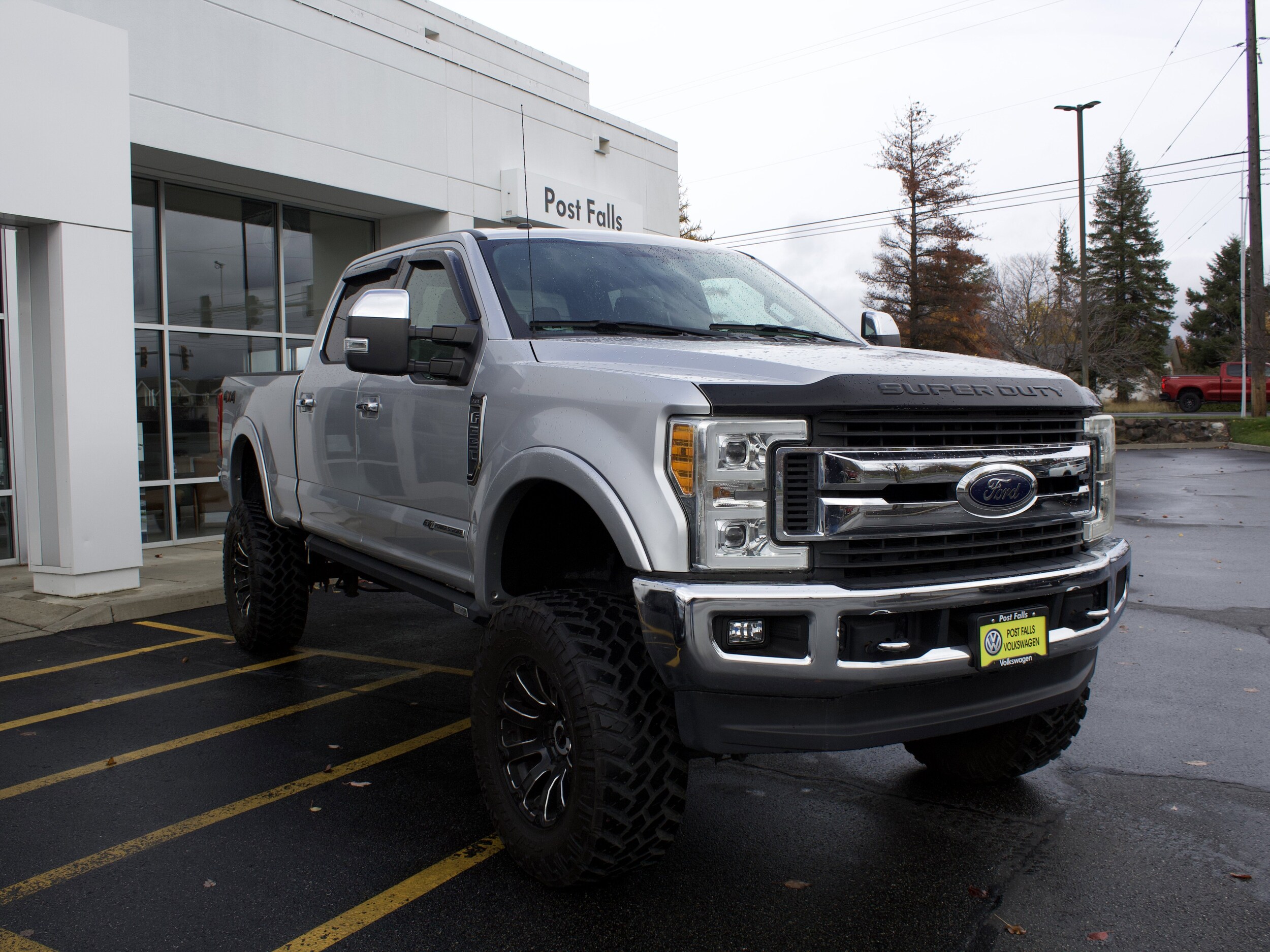 2019 Ford F-350 XLT photo 2