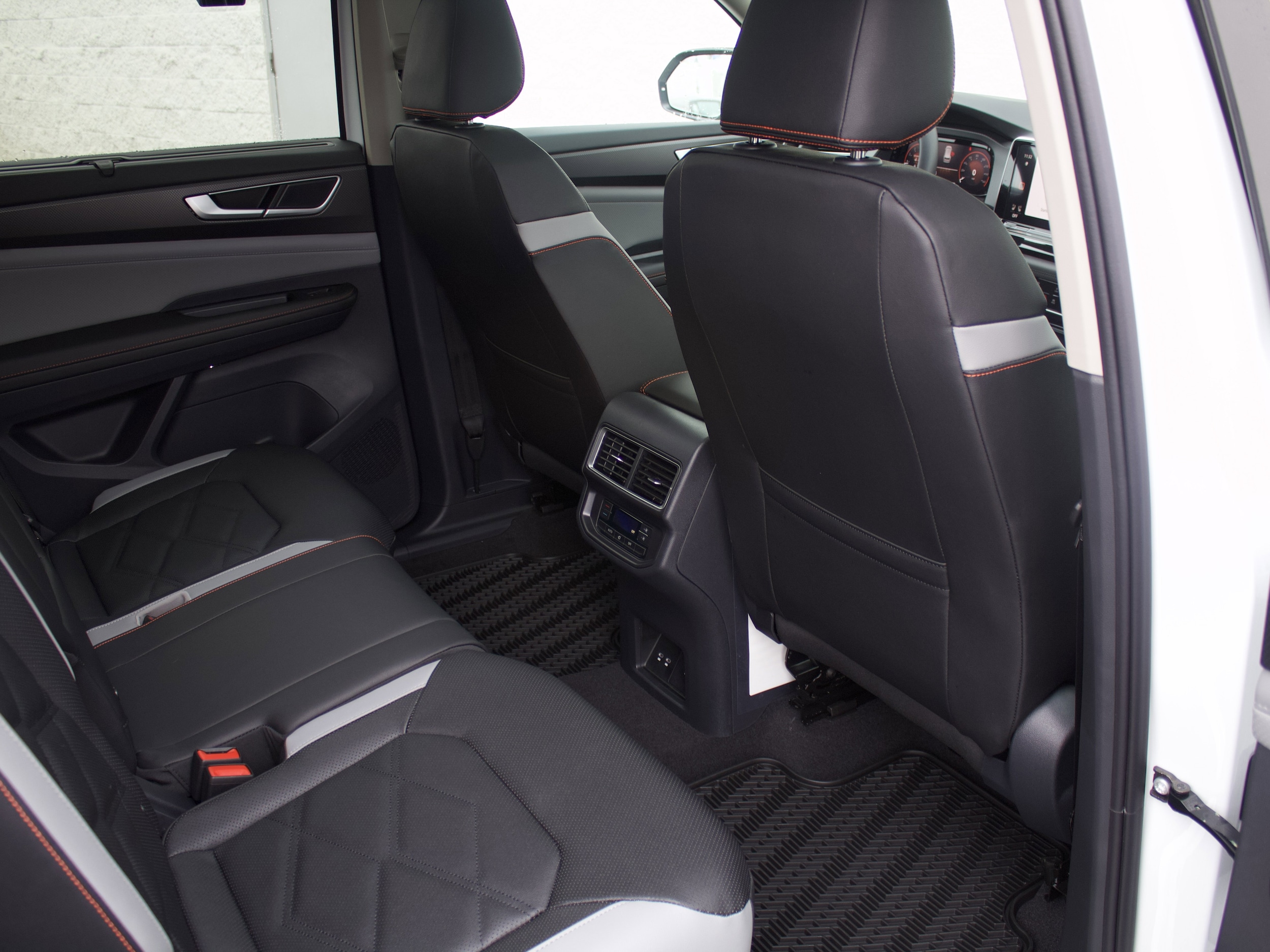 2026 Volkswagen Atlas Atlas Peak Edition - Photo 34
