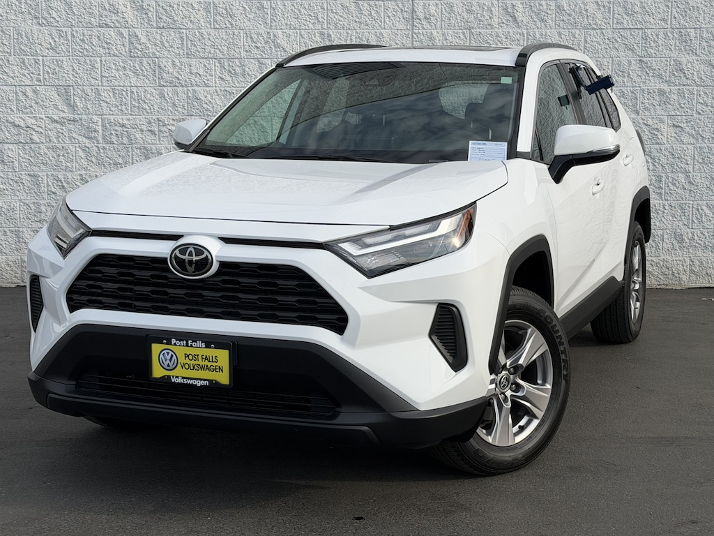 Used 2025 Toyota RAV4 XLE SUV