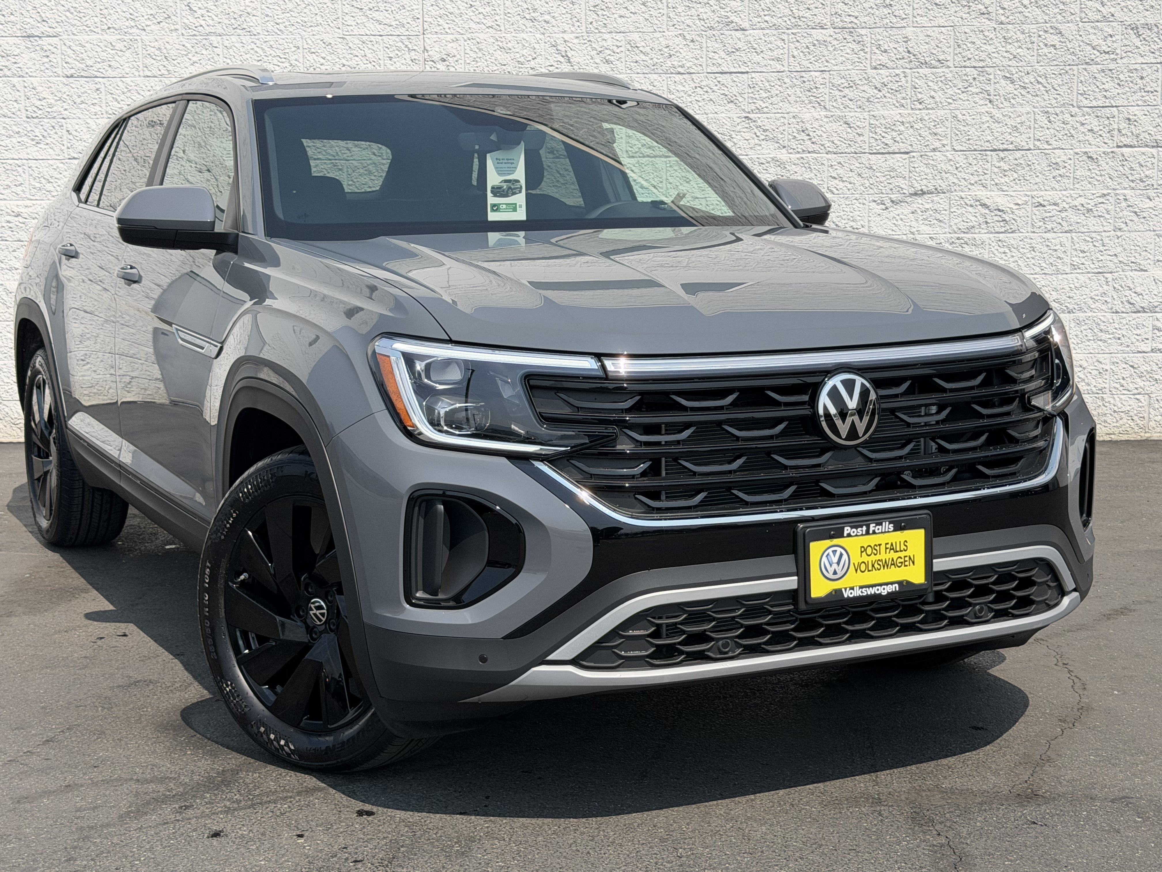 New 2026 Volkswagen Atlas Cross Sport SE w/Technology SUV