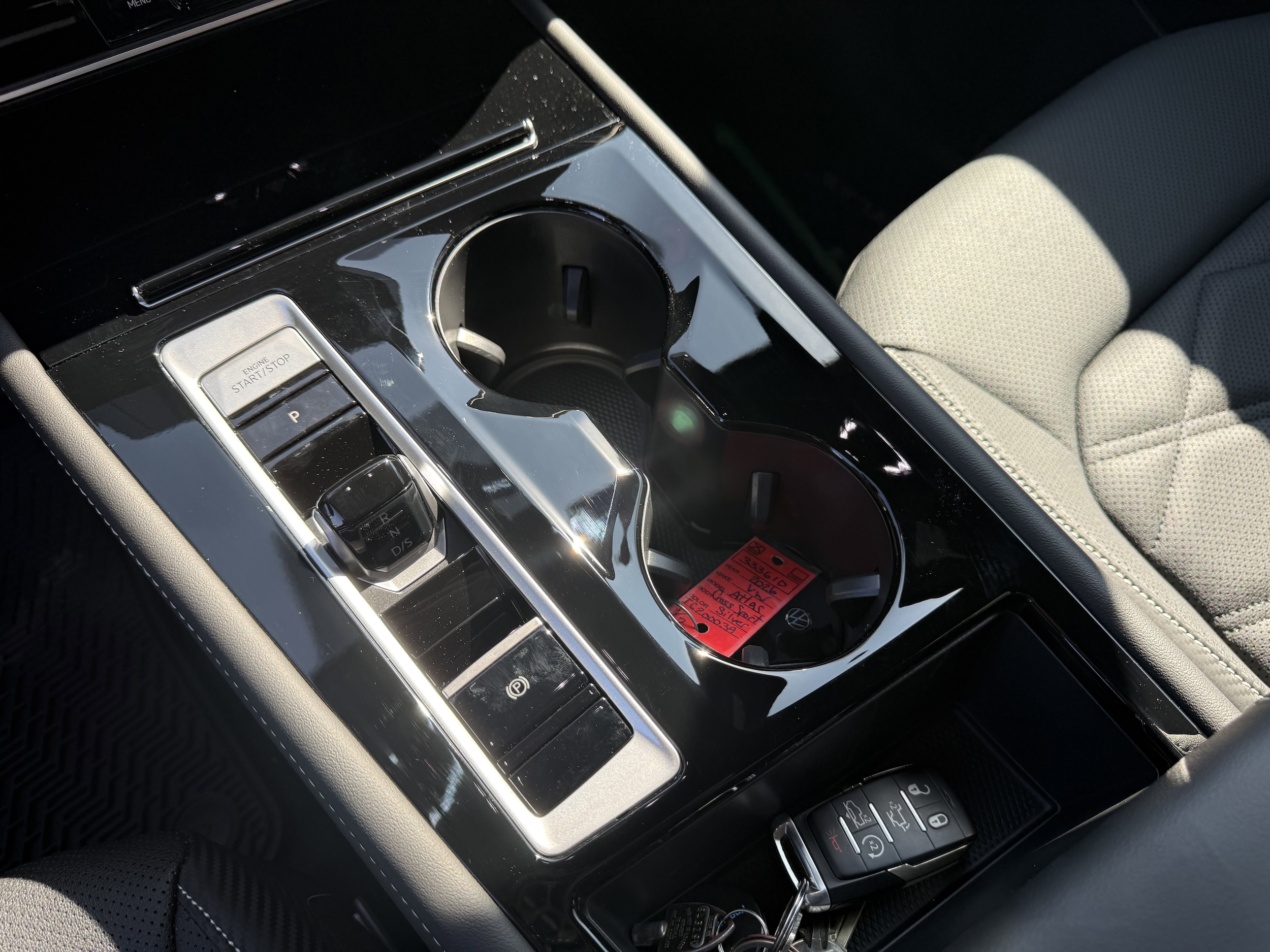 2026 Volkswagen Atlas Cross Sport SE w/Tech - Photo 19