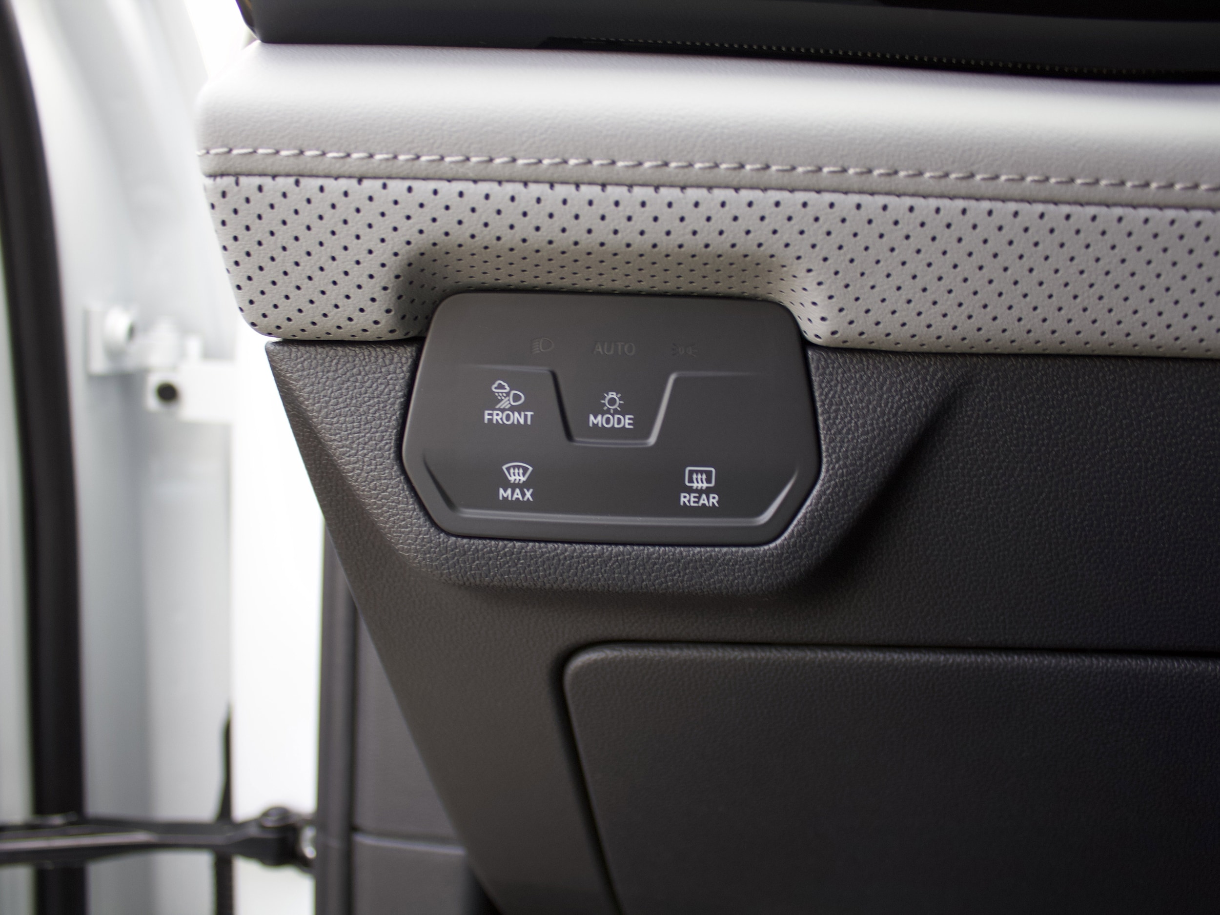 2026 Volkswagen Atlas Atlas Peak Edition - Photo 14