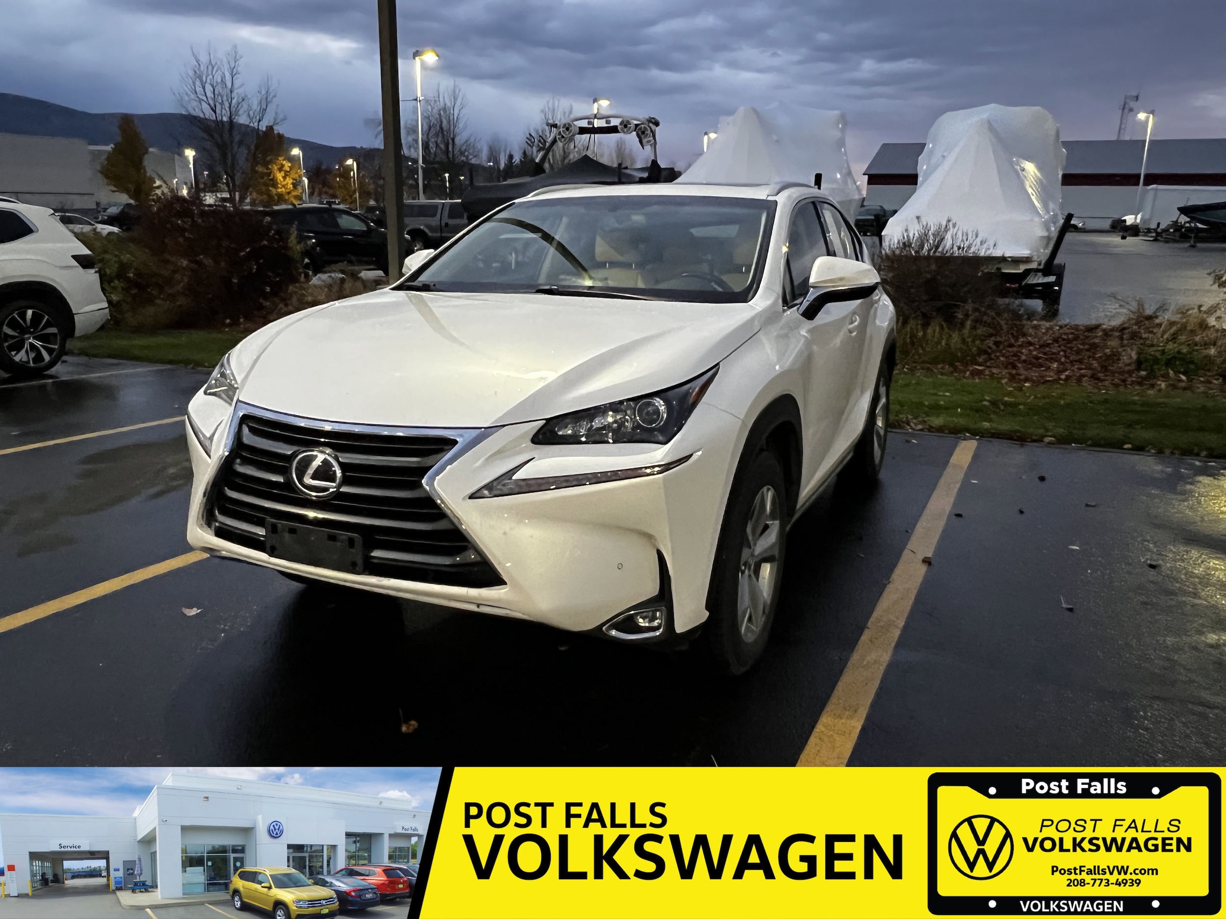 2017 Lexus NX 200t's photo