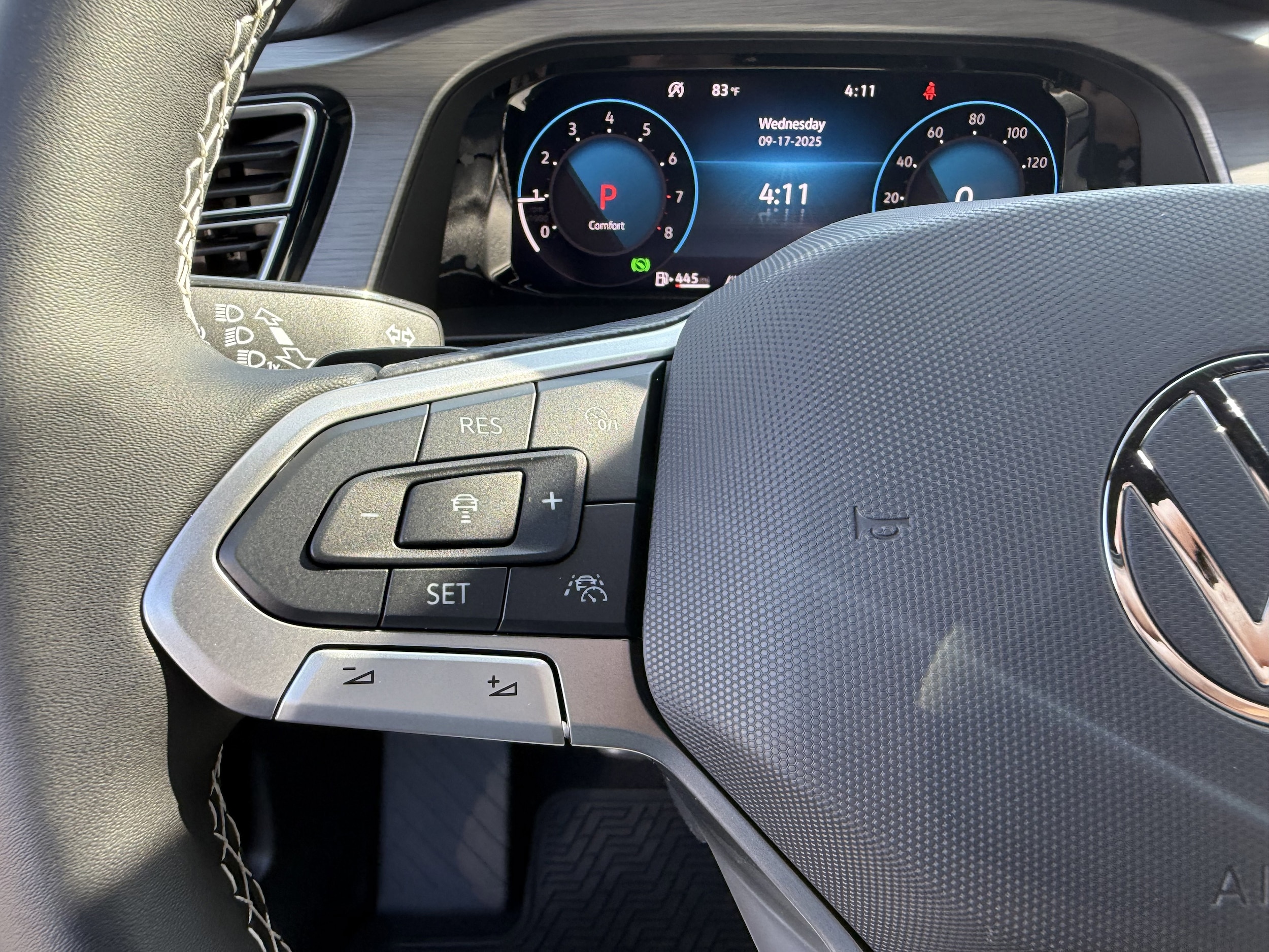 2026 Volkswagen Atlas Cross Sport SE w/Tech - Photo 17