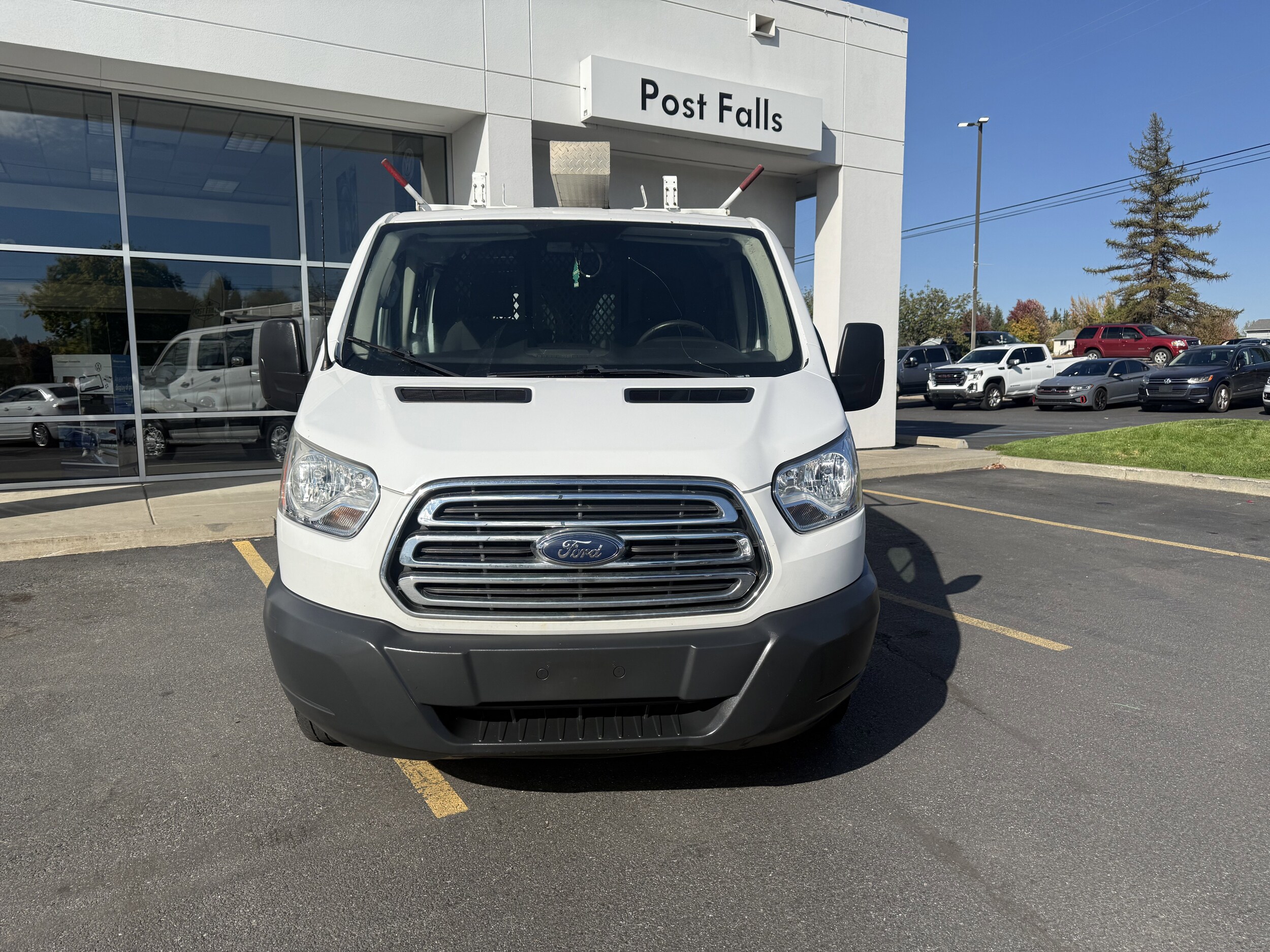 2018 Ford Transit photo 2
