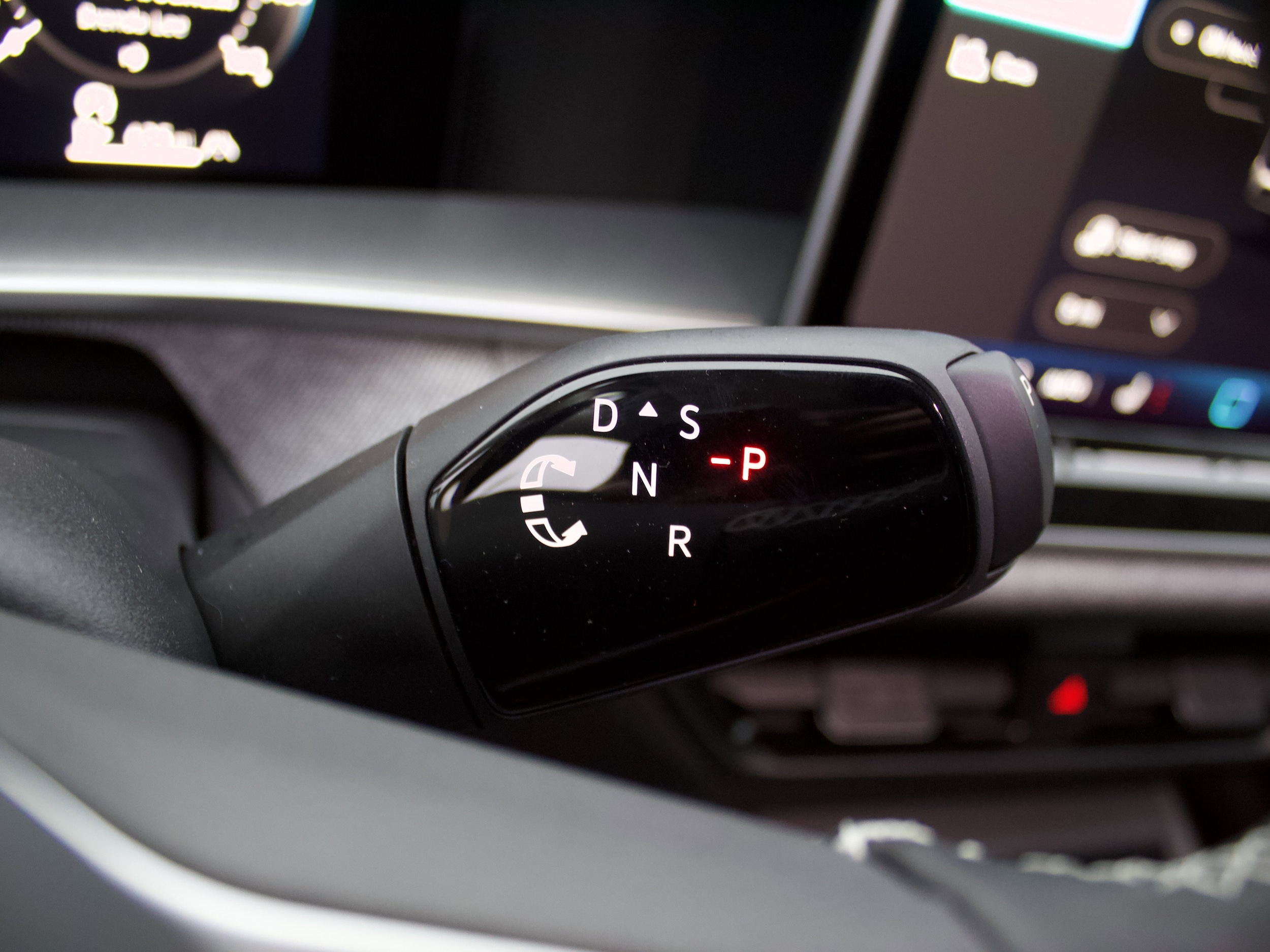2026 Volkswagen Tiguan S - Photo 19