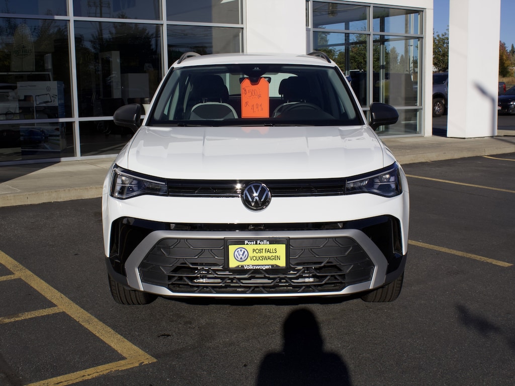 New 2025 Volkswagen Taos 1.5T S SUV