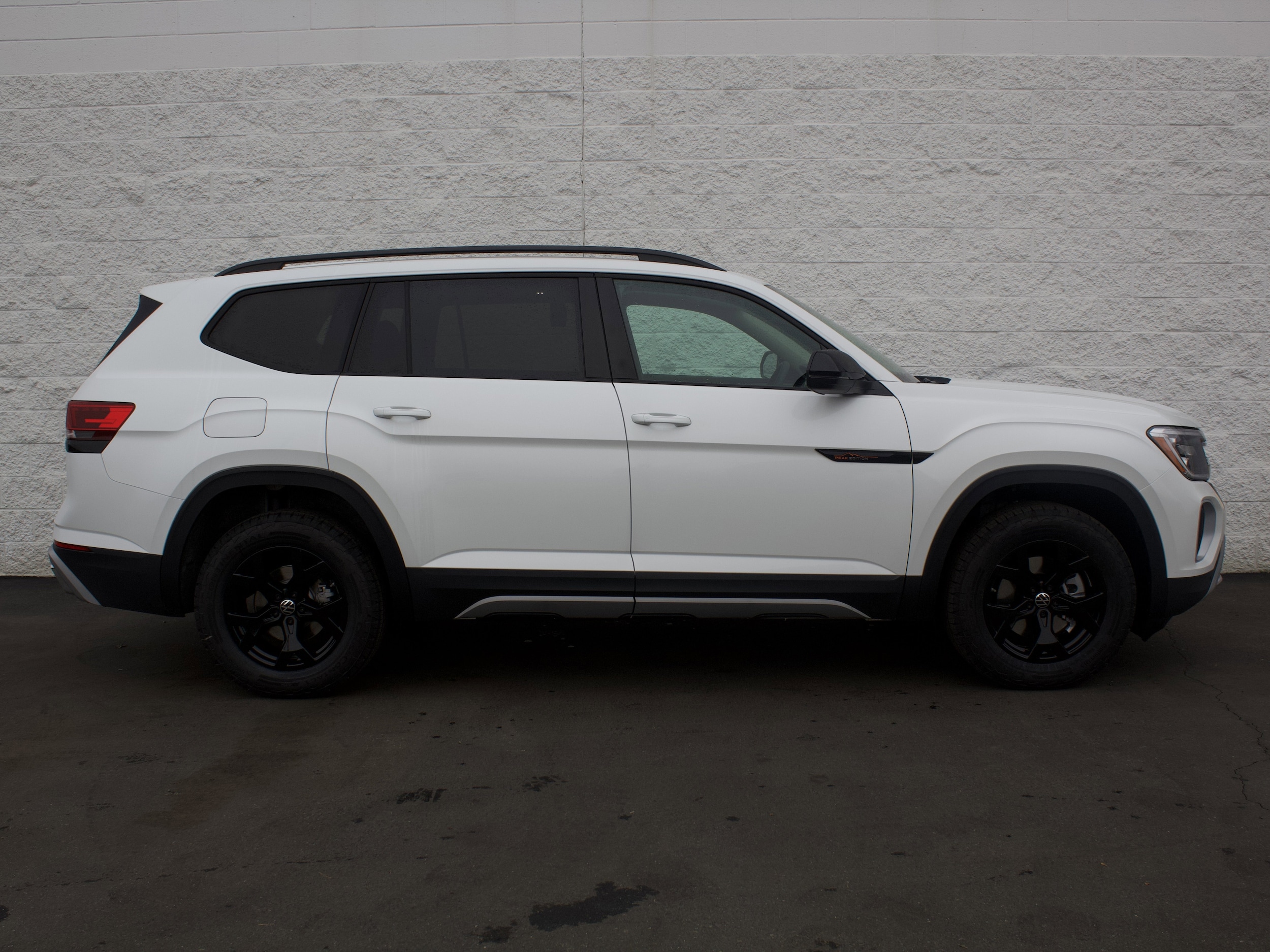2026 Volkswagen Atlas Atlas Peak Edition - Photo 8