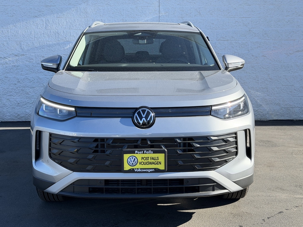 New 2026 Volkswagen Tiguan 2.0T SE SUV