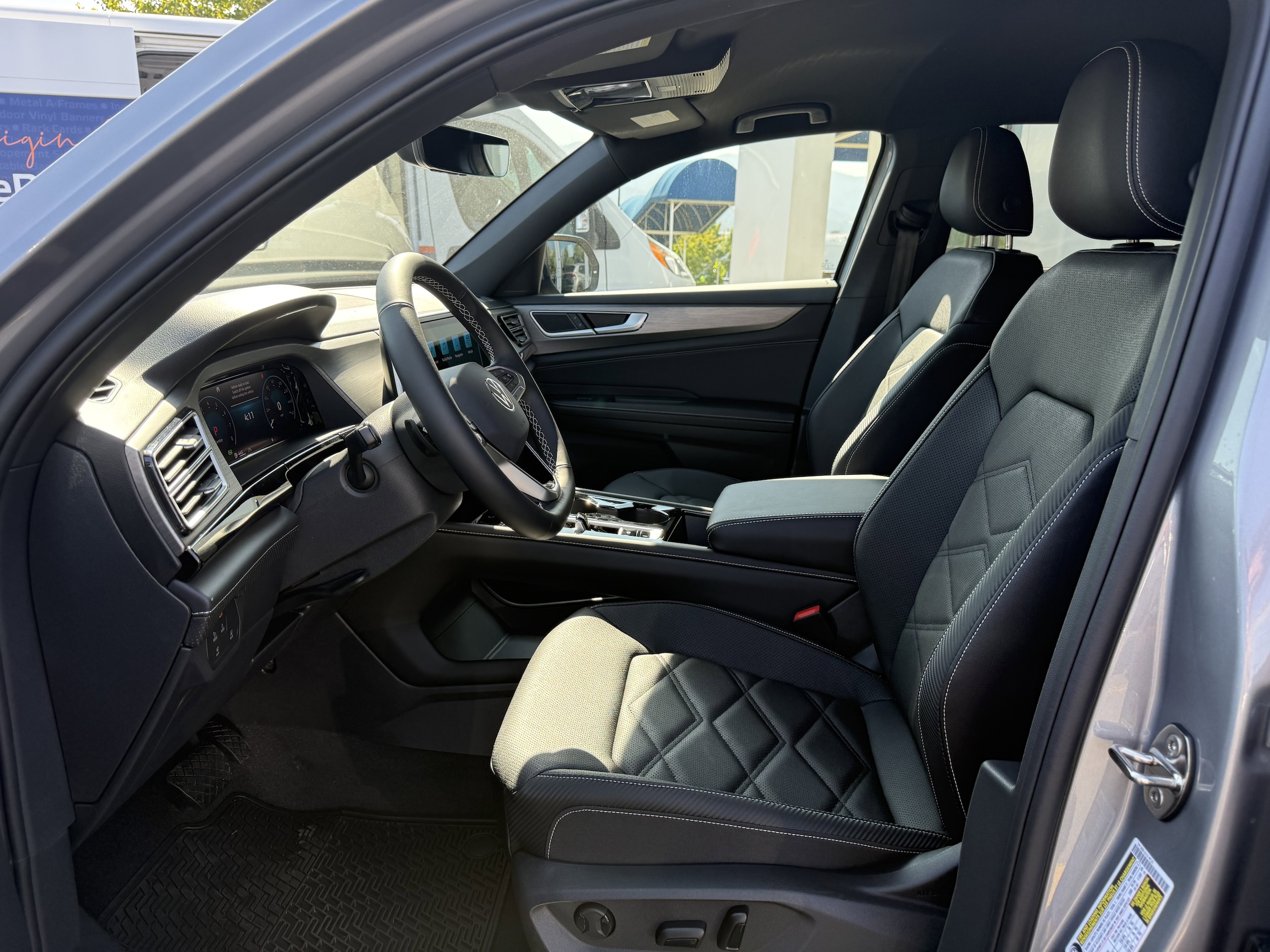 2026 Volkswagen Atlas Cross Sport SE w/Tech - Photo 11