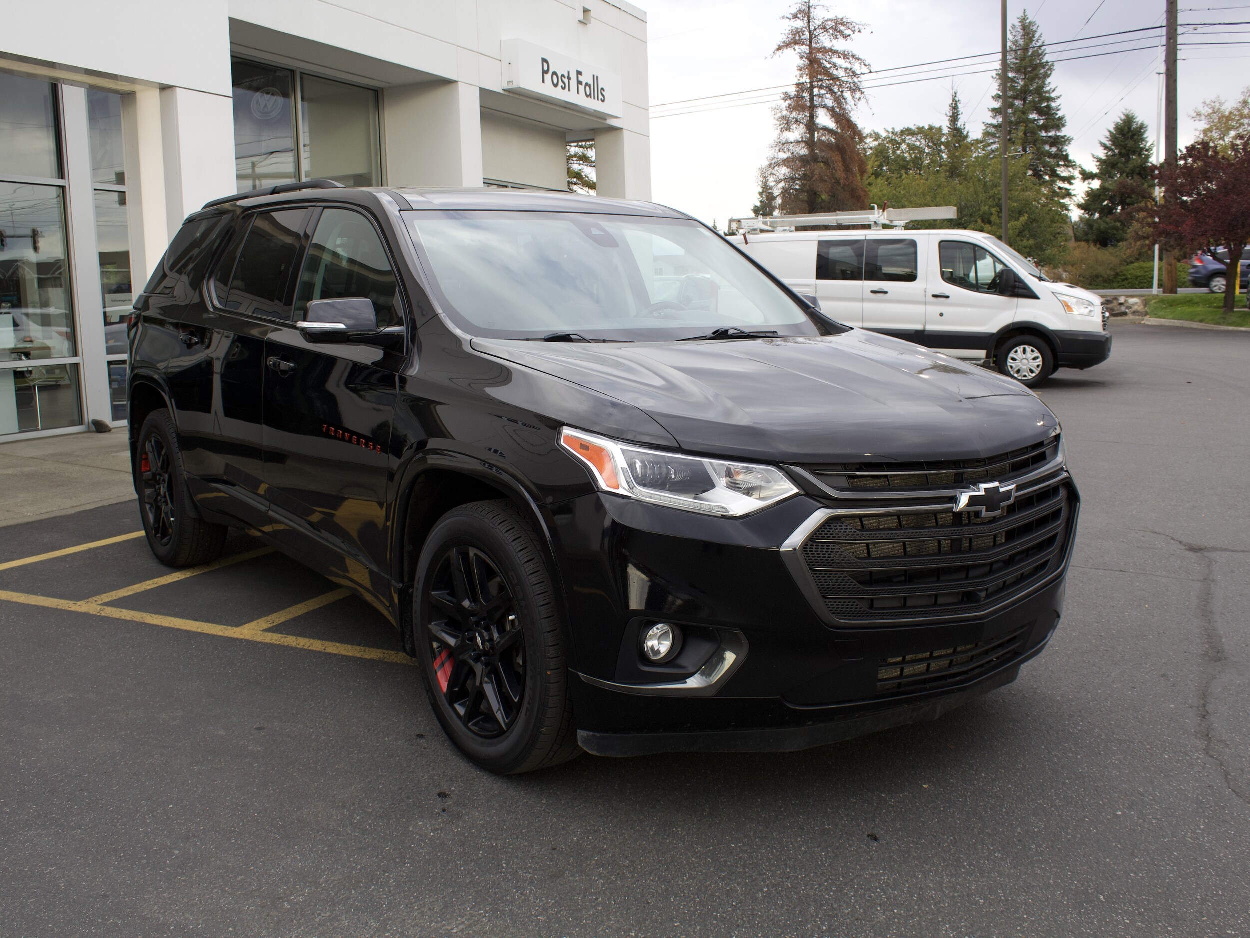 2020 Chevrolet Traverse Premier photo 3