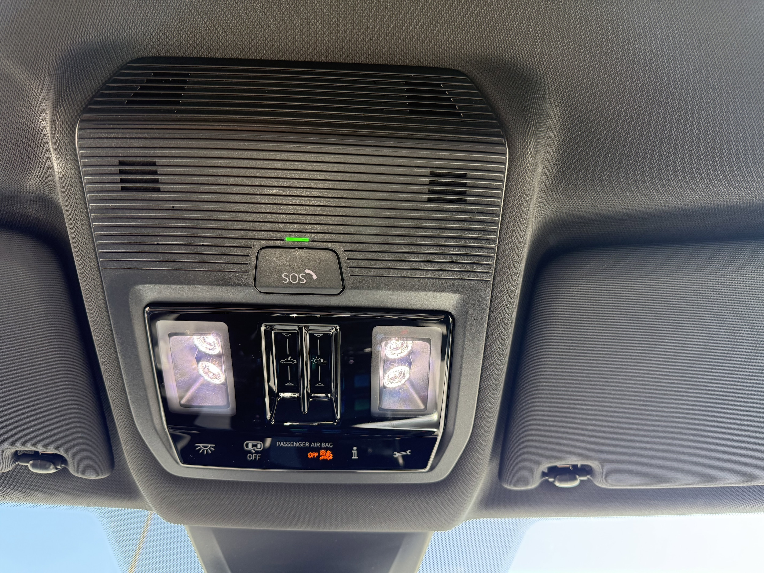 2026 Volkswagen Atlas Cross Sport SE w/Tech - Photo 18