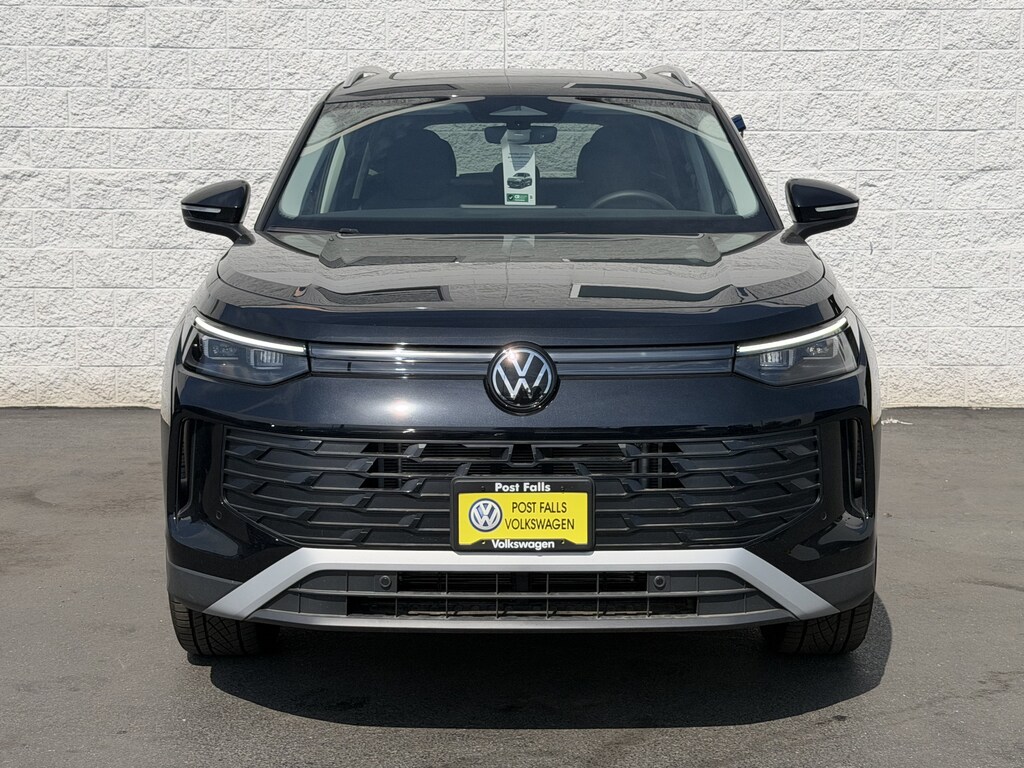 New 2026 Volkswagen Tiguan SE SUV