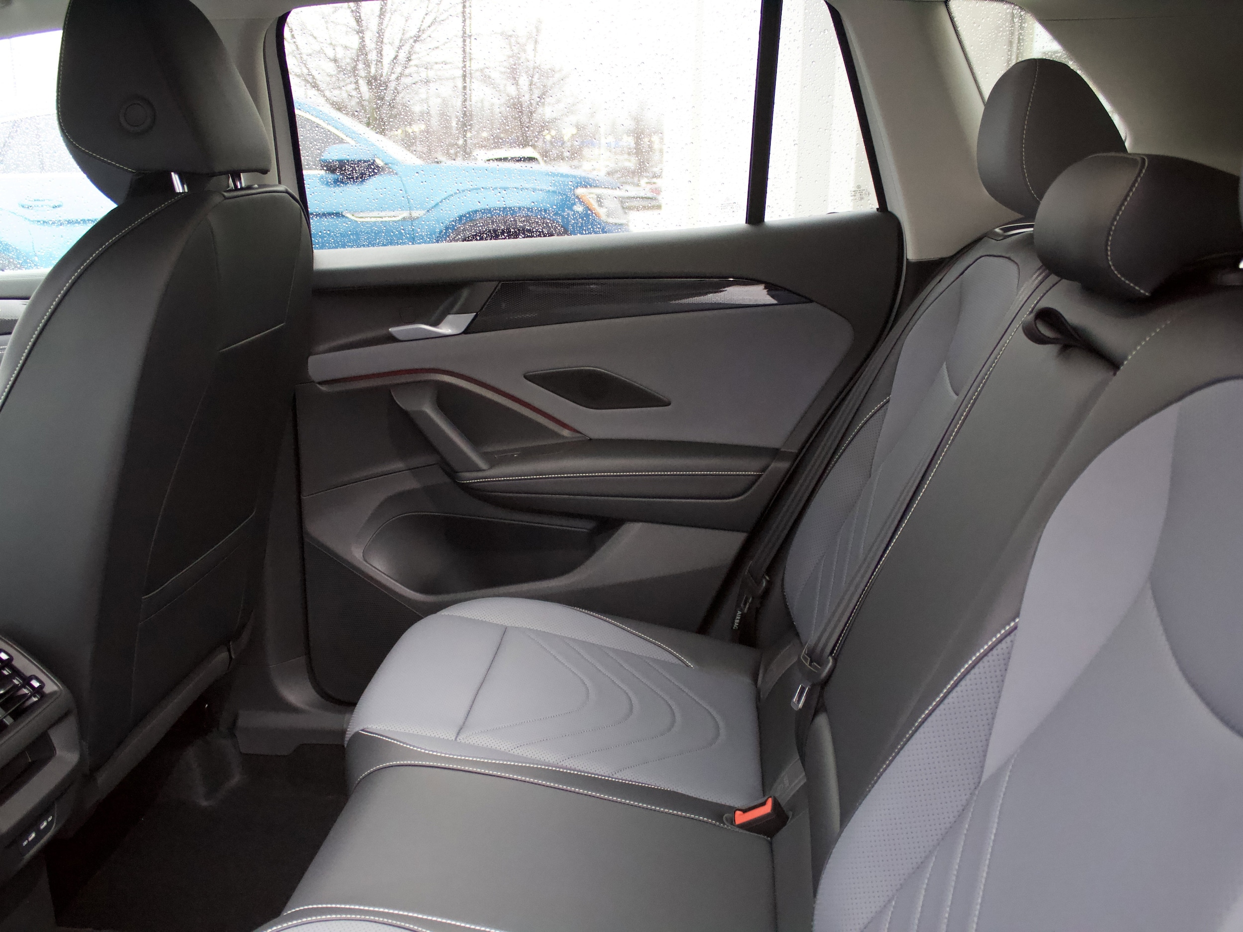 2026 Volkswagen Tiguan SE - Photo 26