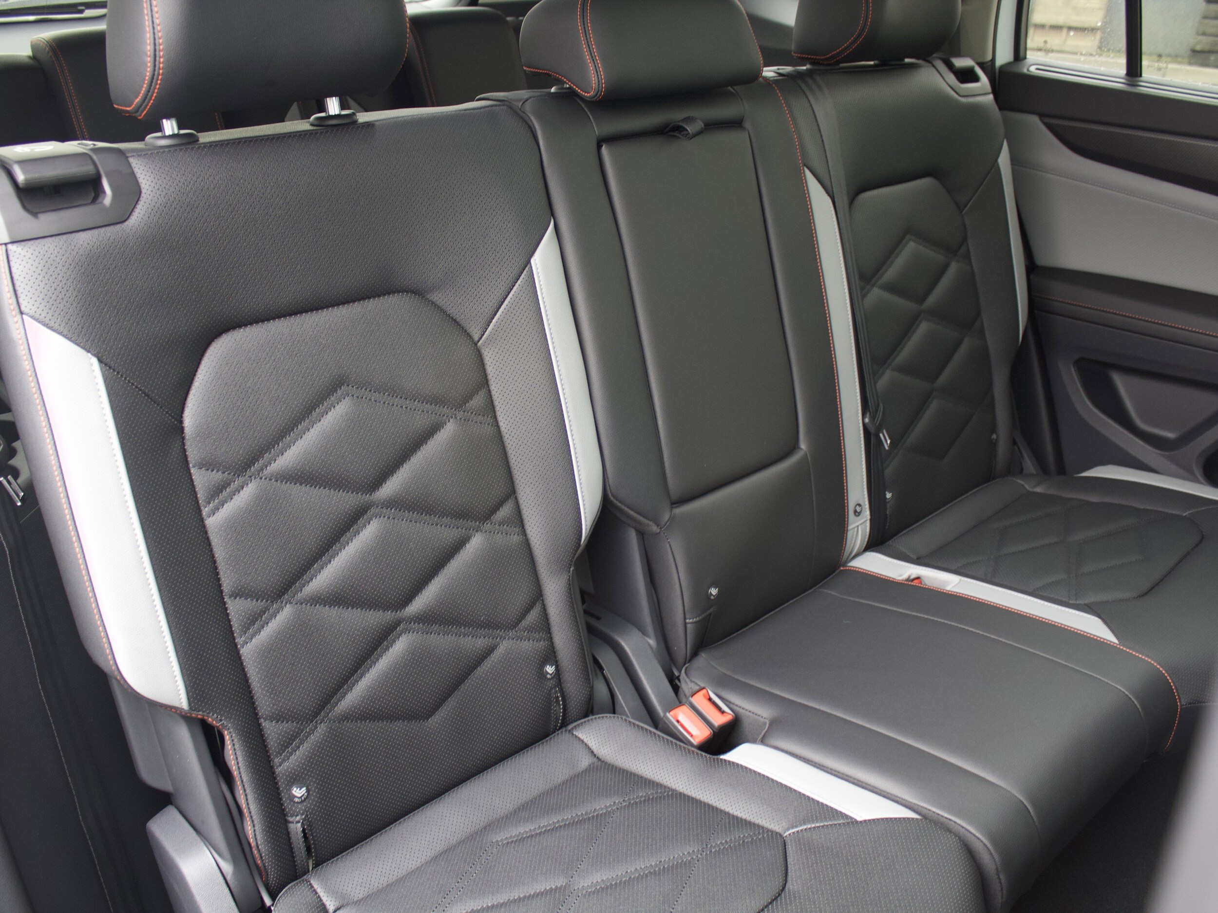 2026 Volkswagen Atlas Atlas Peak Edition - Photo 36