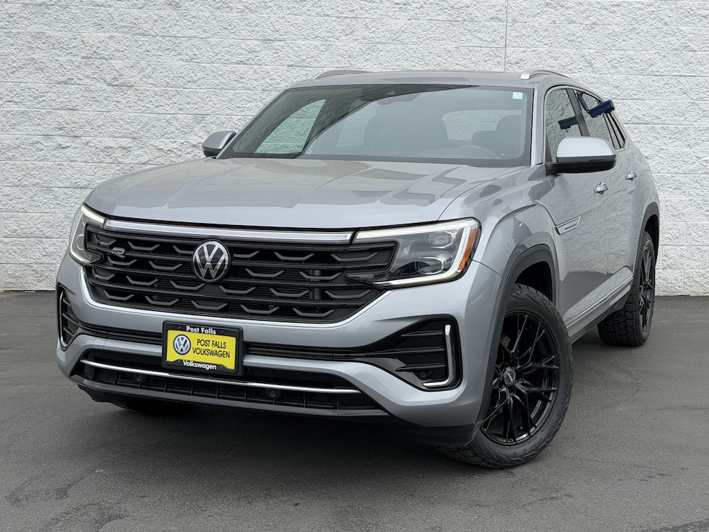 Used 2024 Volkswagen Atlas Cross Sport 2.0T SEL R-Line SUV