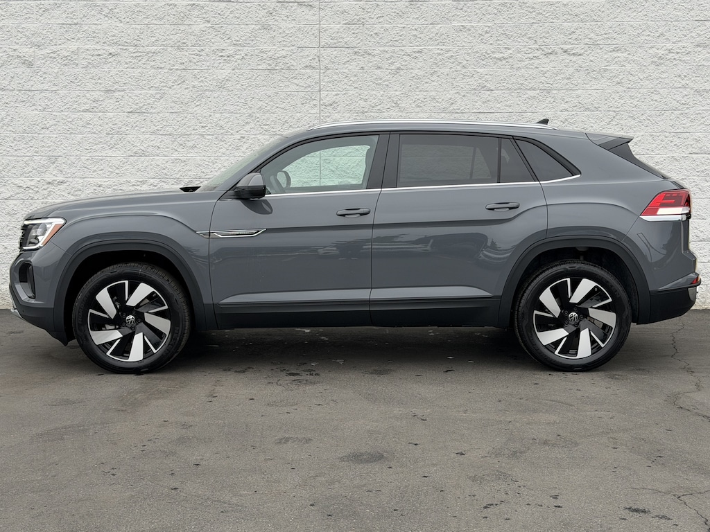 New 2026 Volkswagen Atlas Cross Sport SE w/Technology SUV