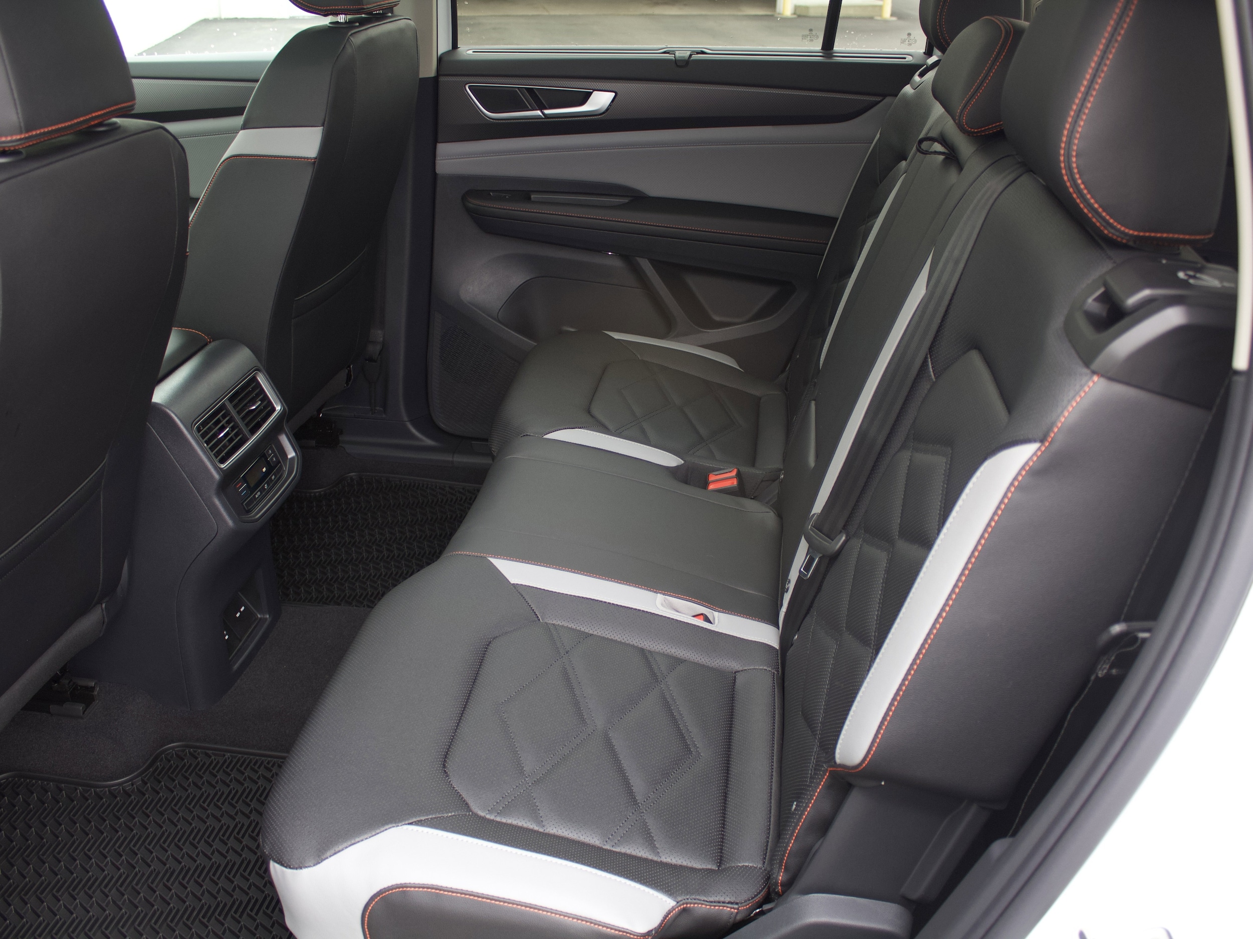 2026 Volkswagen Atlas Atlas Peak Edition - Photo 27