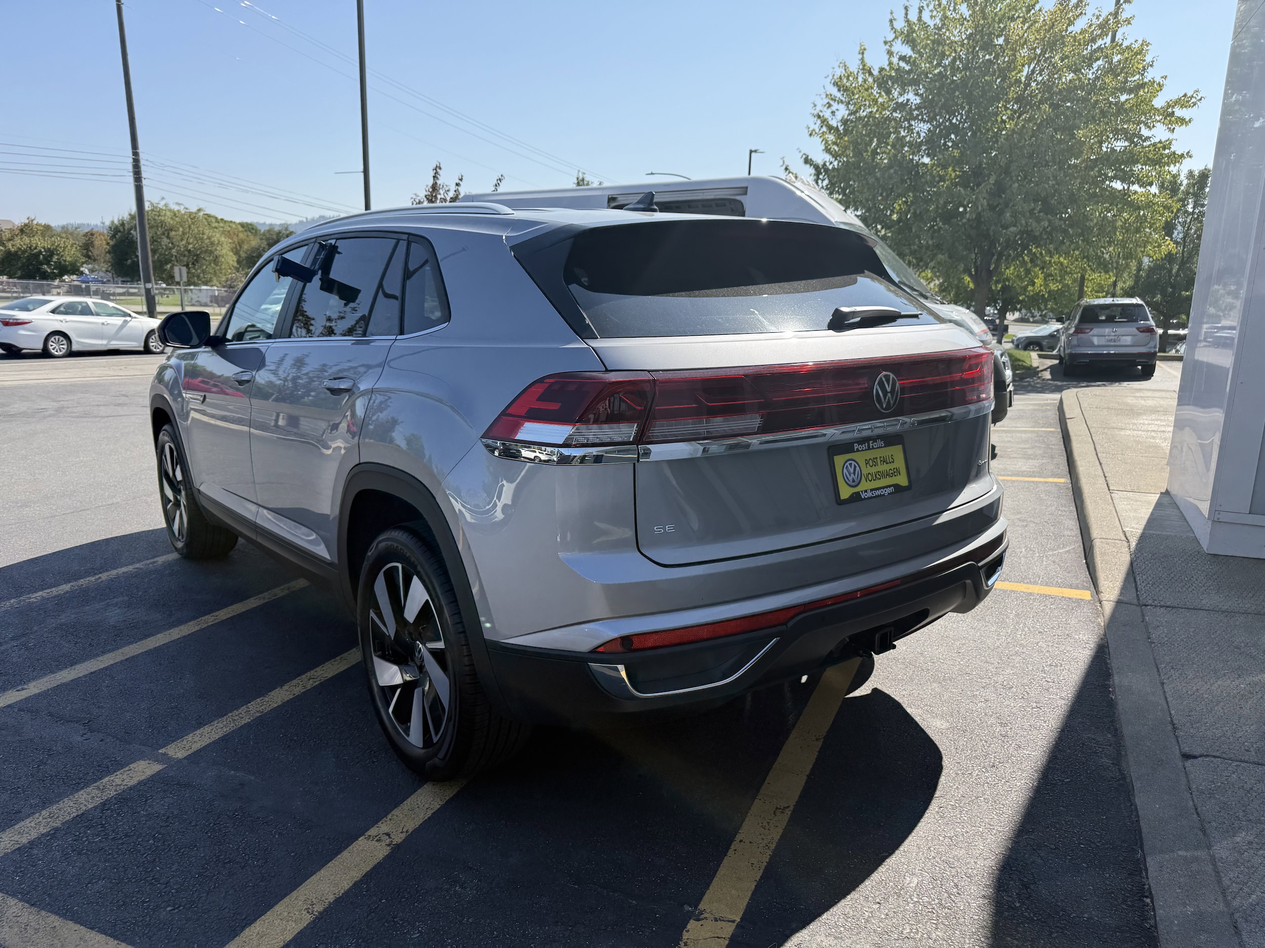 2026 Volkswagen Atlas Cross Sport SE w/Tech - Photo 7