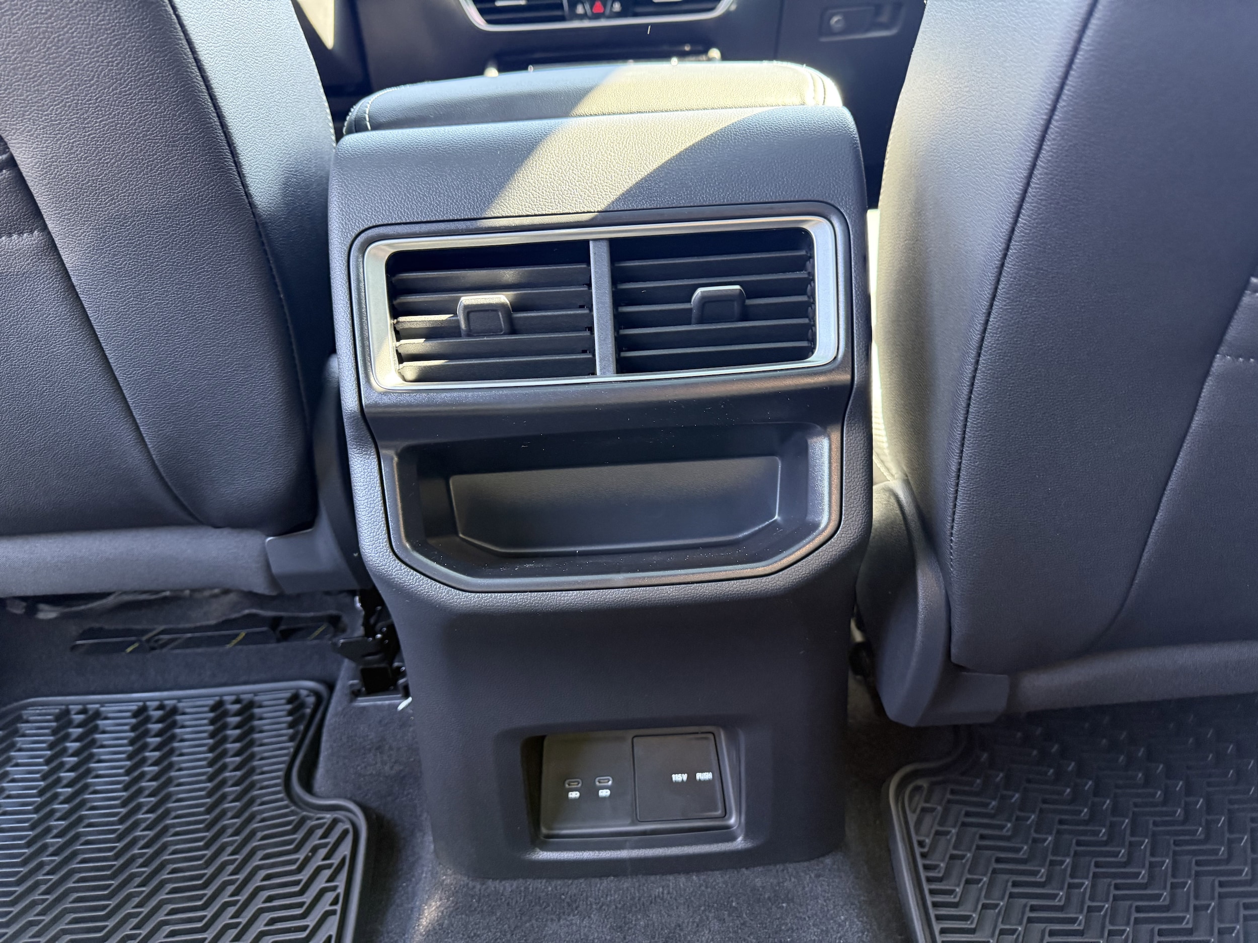 2026 Volkswagen Atlas Cross Sport SE w/Tech - Photo 22