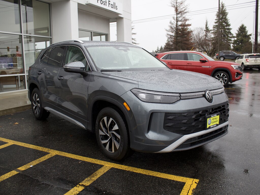 New 2026 Volkswagen Tiguan 2.0T S SUV