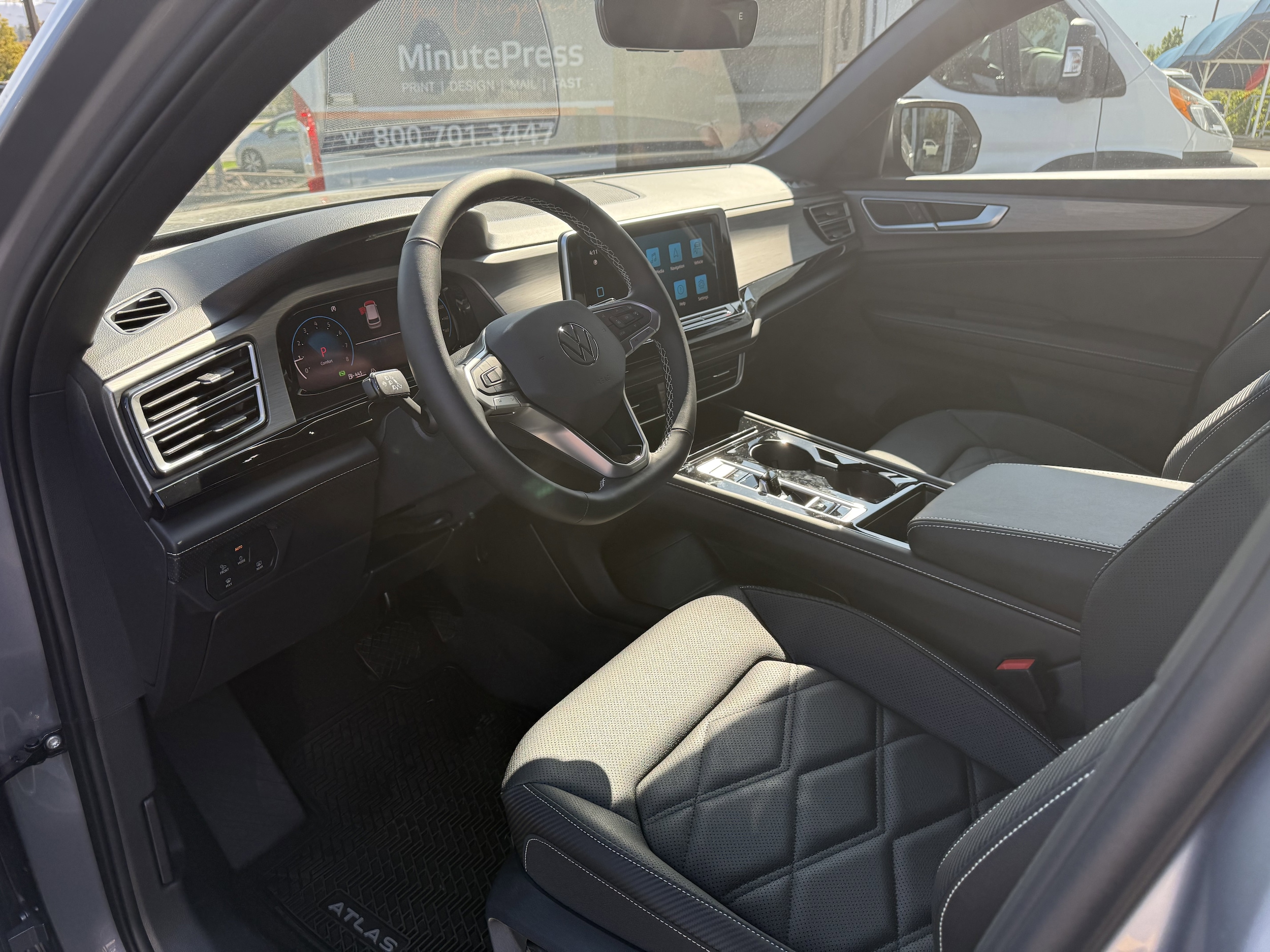 2026 Volkswagen Atlas Cross Sport SE w/Tech - Photo 10