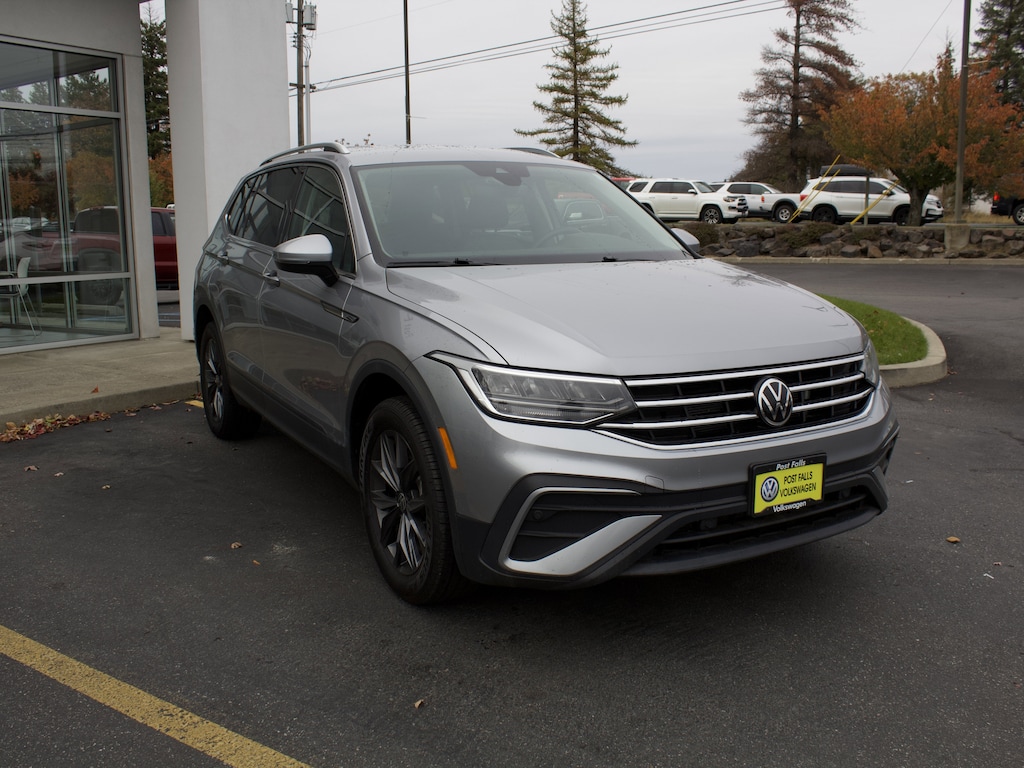 Used 2024 Volkswagen Tiguan 2.0T SE SUV
