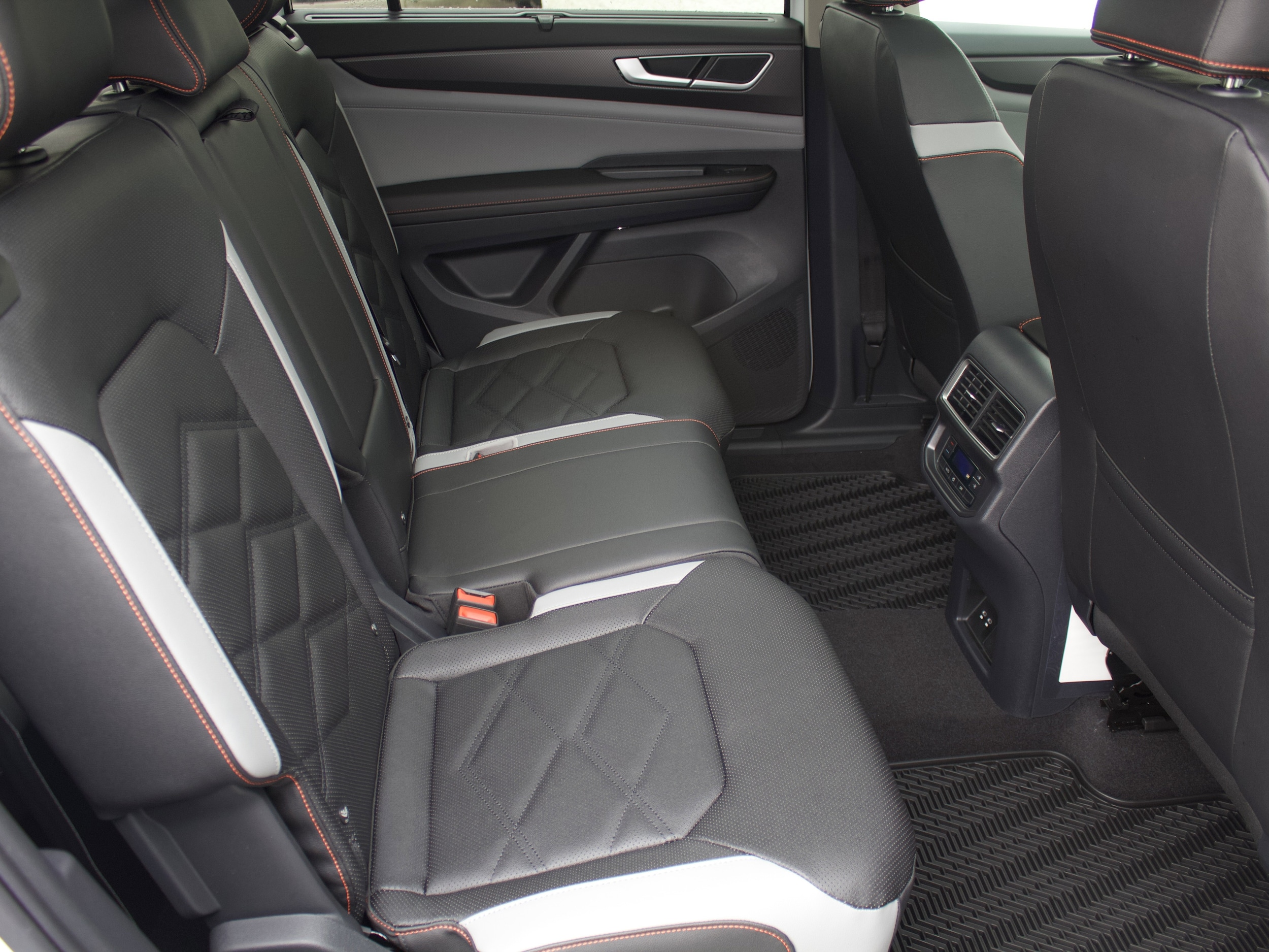 2026 Volkswagen Atlas Atlas Peak Edition - Photo 35