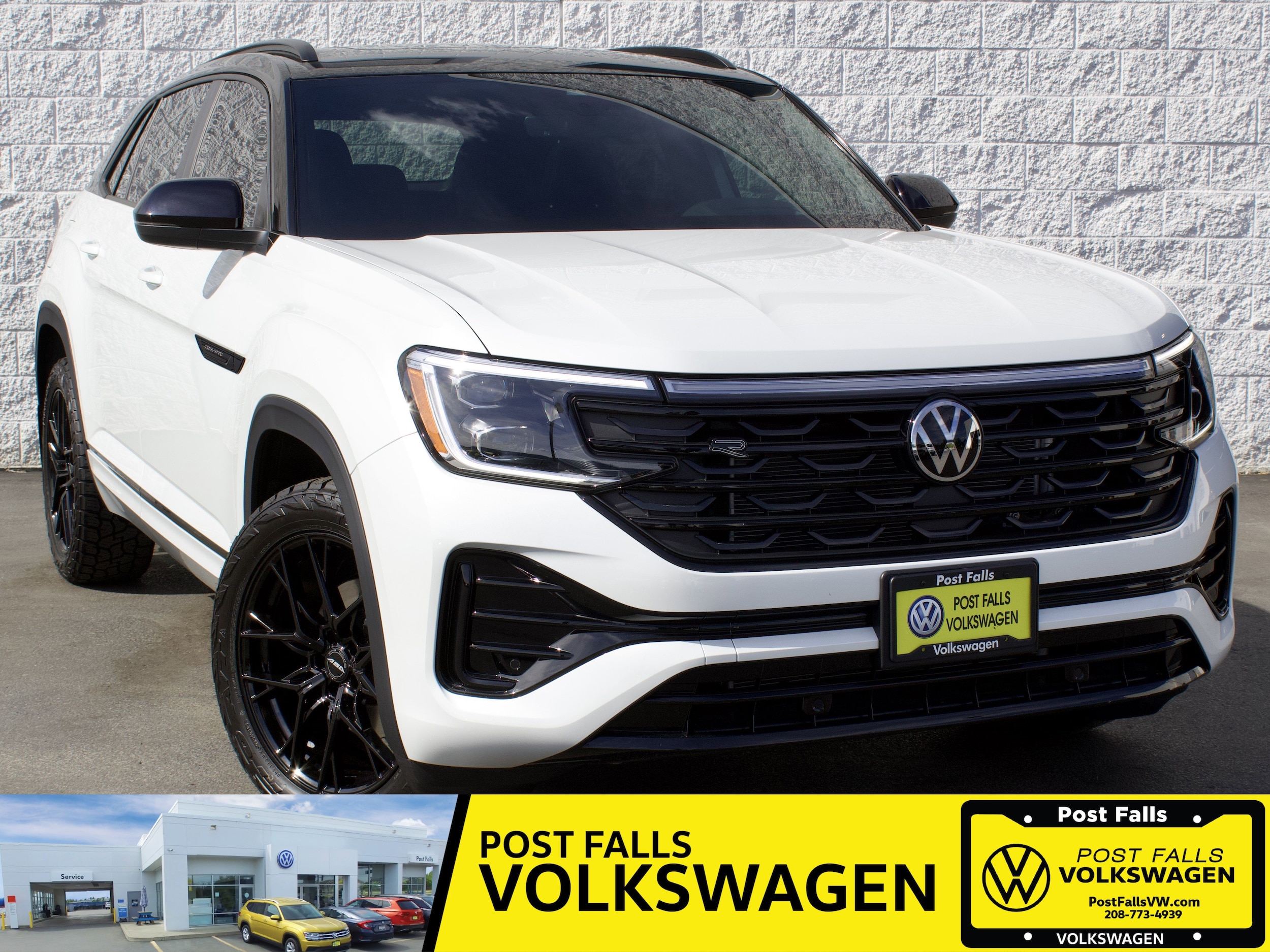 2026 Volkswagen Atlas Cross Sport 2.0T SEL R-Line 4MOTION's photo