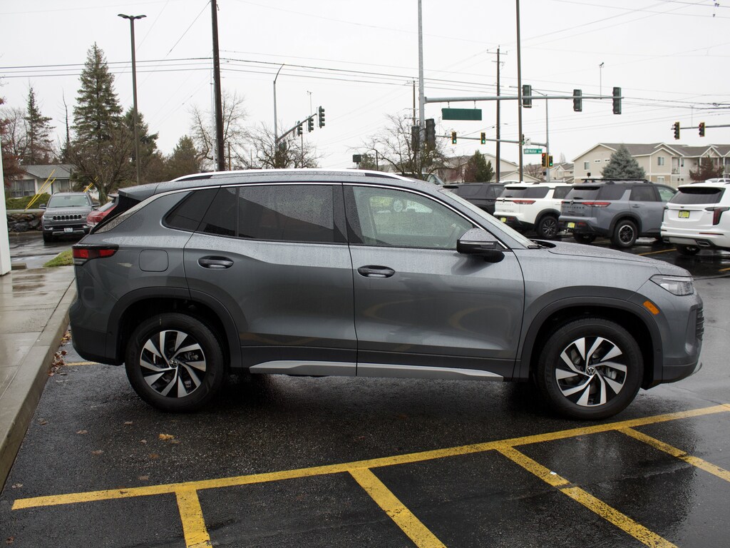 New 2026 Volkswagen Tiguan 2.0T S SUV