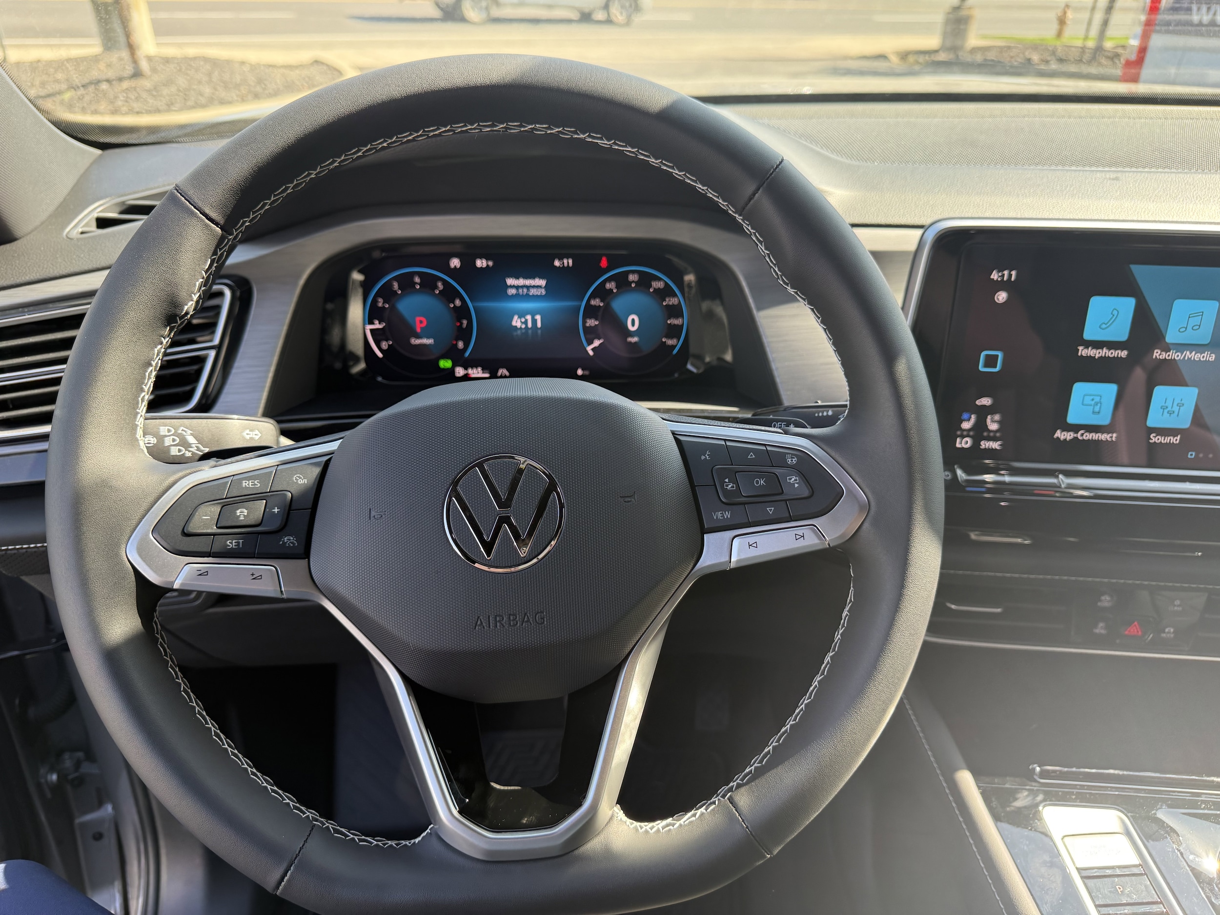 2026 Volkswagen Atlas Cross Sport SE w/Tech - Photo 12