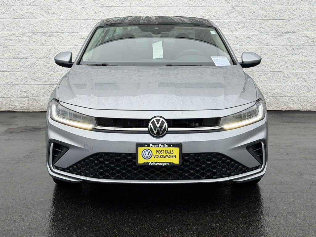 Used 2025 Volkswagen Jetta 1.5T SE Sedan