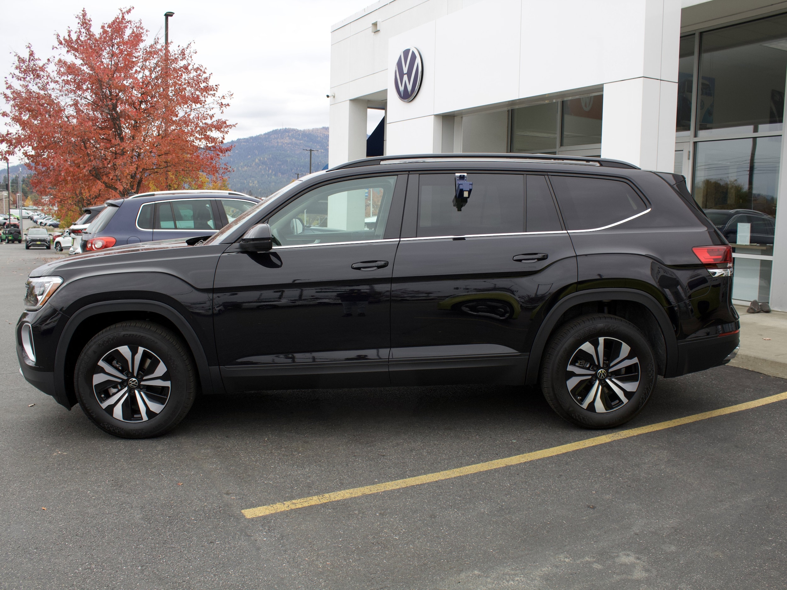 2026 Volkswagen Atlas SE - Photo 8