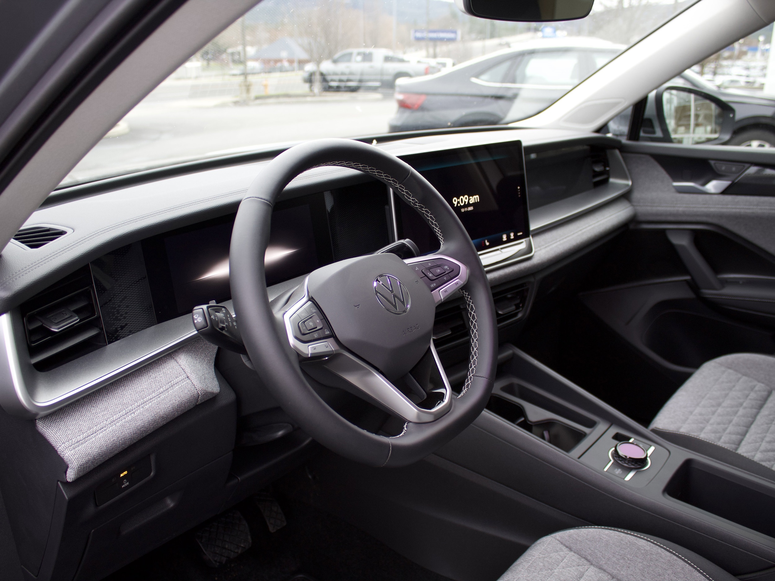 2026 Volkswagen Tiguan S - Photo 9