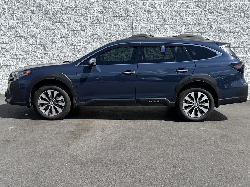 Used 2024 Subaru Outback Touring XT SUV