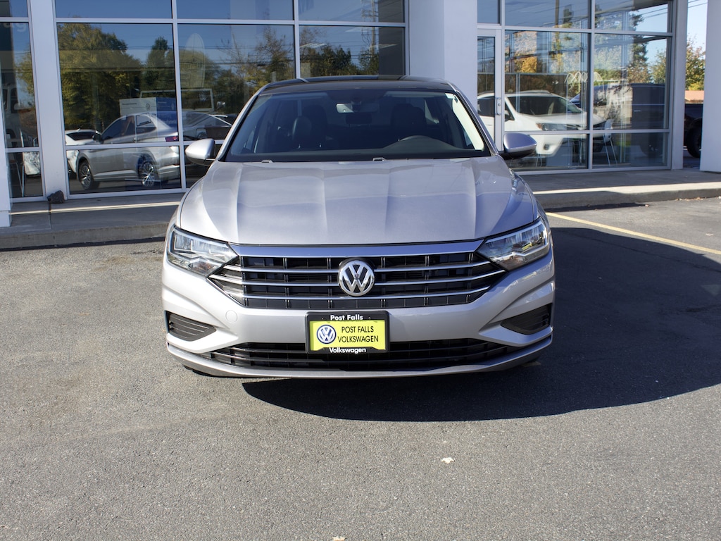 Used 2021 Volkswagen Jetta 1.4T SE Sedan