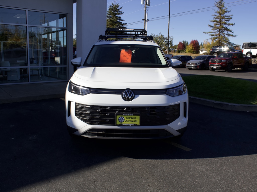 New 2025 Volkswagen Tiguan 2.0T SE SUV