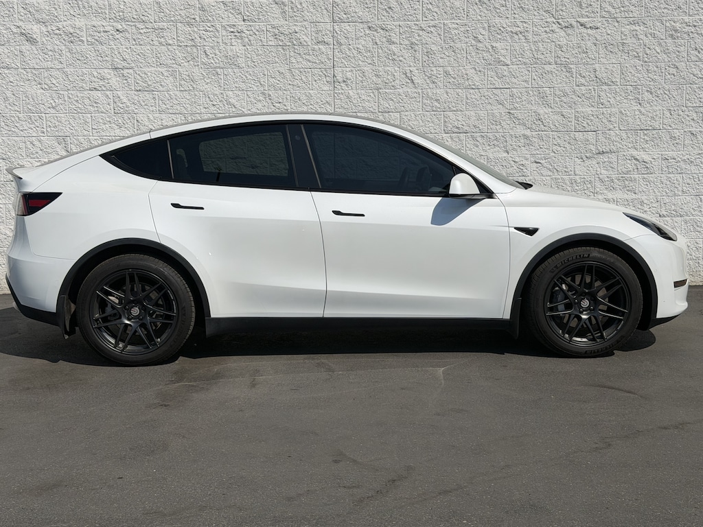 Used 2021 Tesla Model Y Long Range SUV