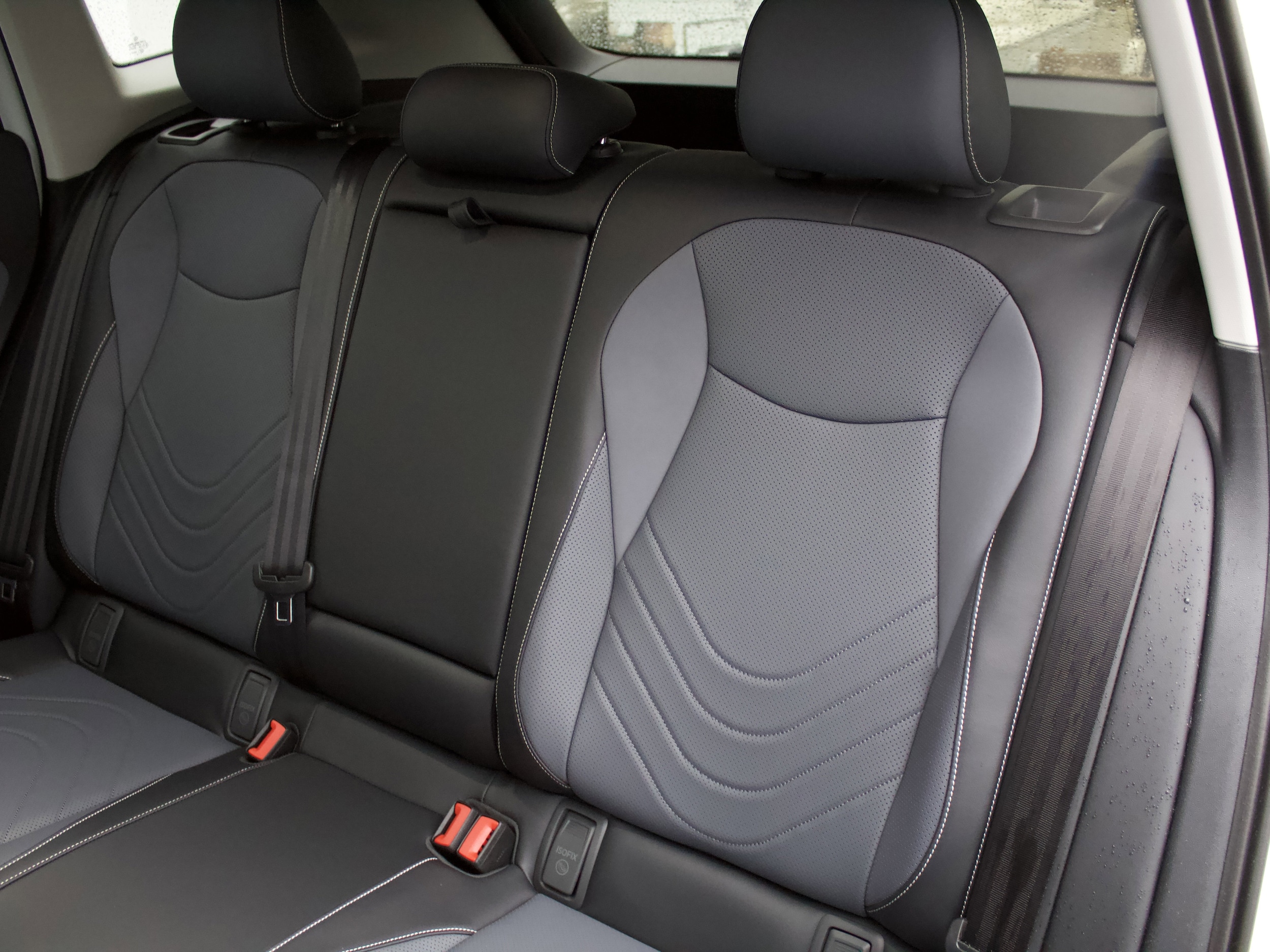 2026 Volkswagen Tiguan SE - Photo 27