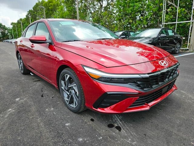 2025 Hyundai Elantra SEL - Photo 8
