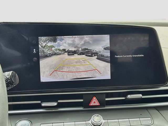 2024 Hyundai Elantra SEL - Photo 13