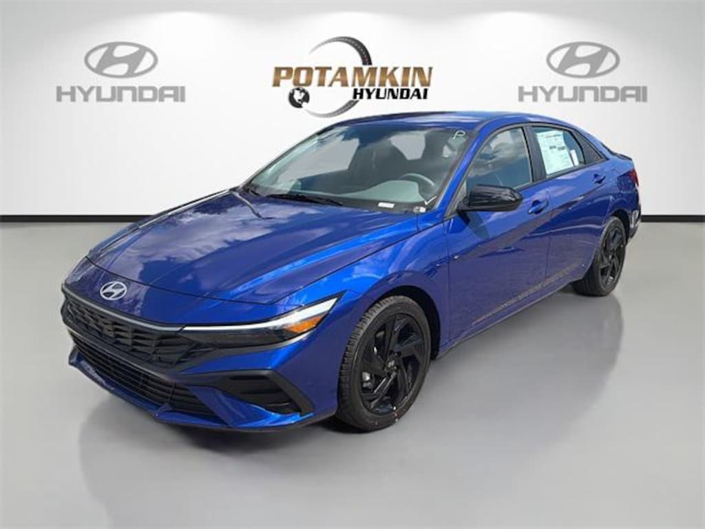 New 2026 Hyundai Elantra SEL Sport Sedan