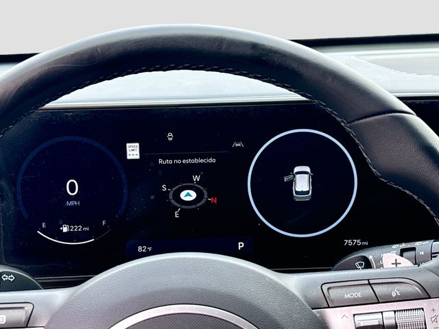2025 Hyundai Kona SEL Convenience - Photo 12