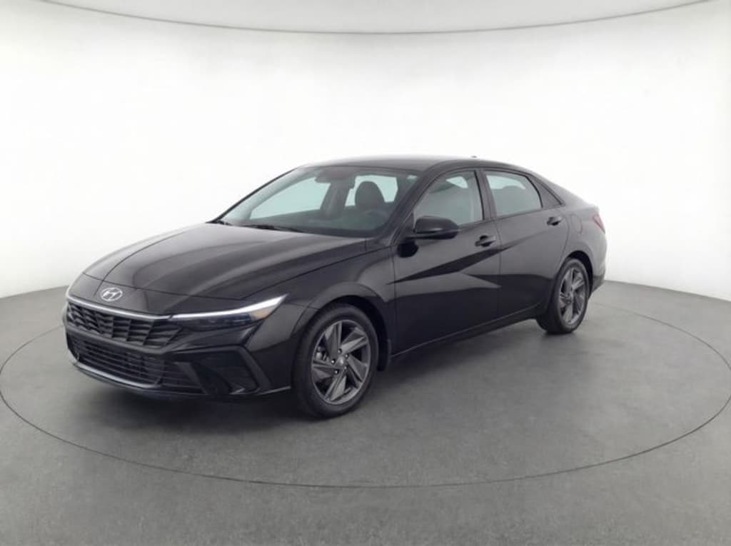 Certified 2024 Hyundai Elantra SE Sedan